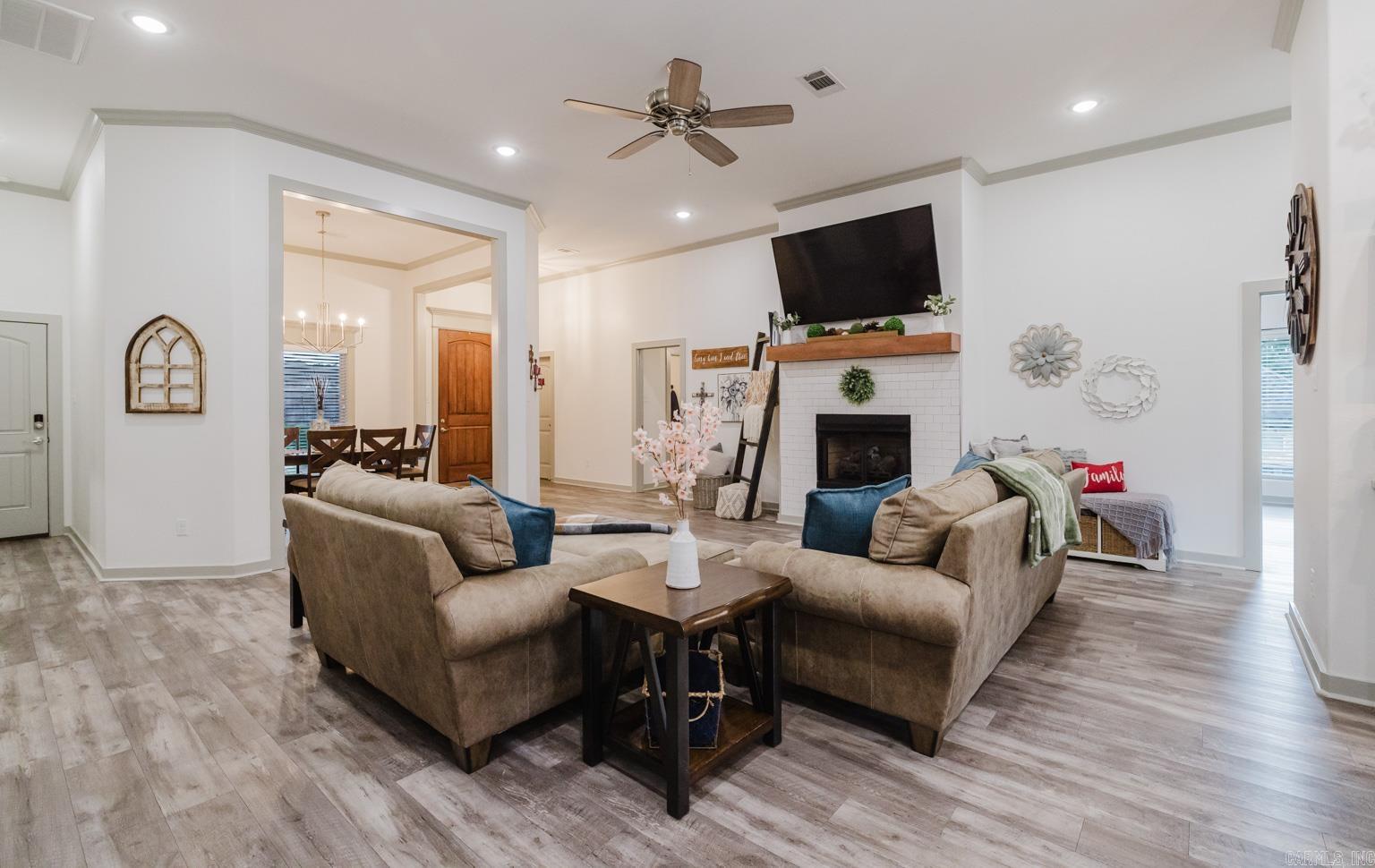 92 HUDSON  Sheridan, AR