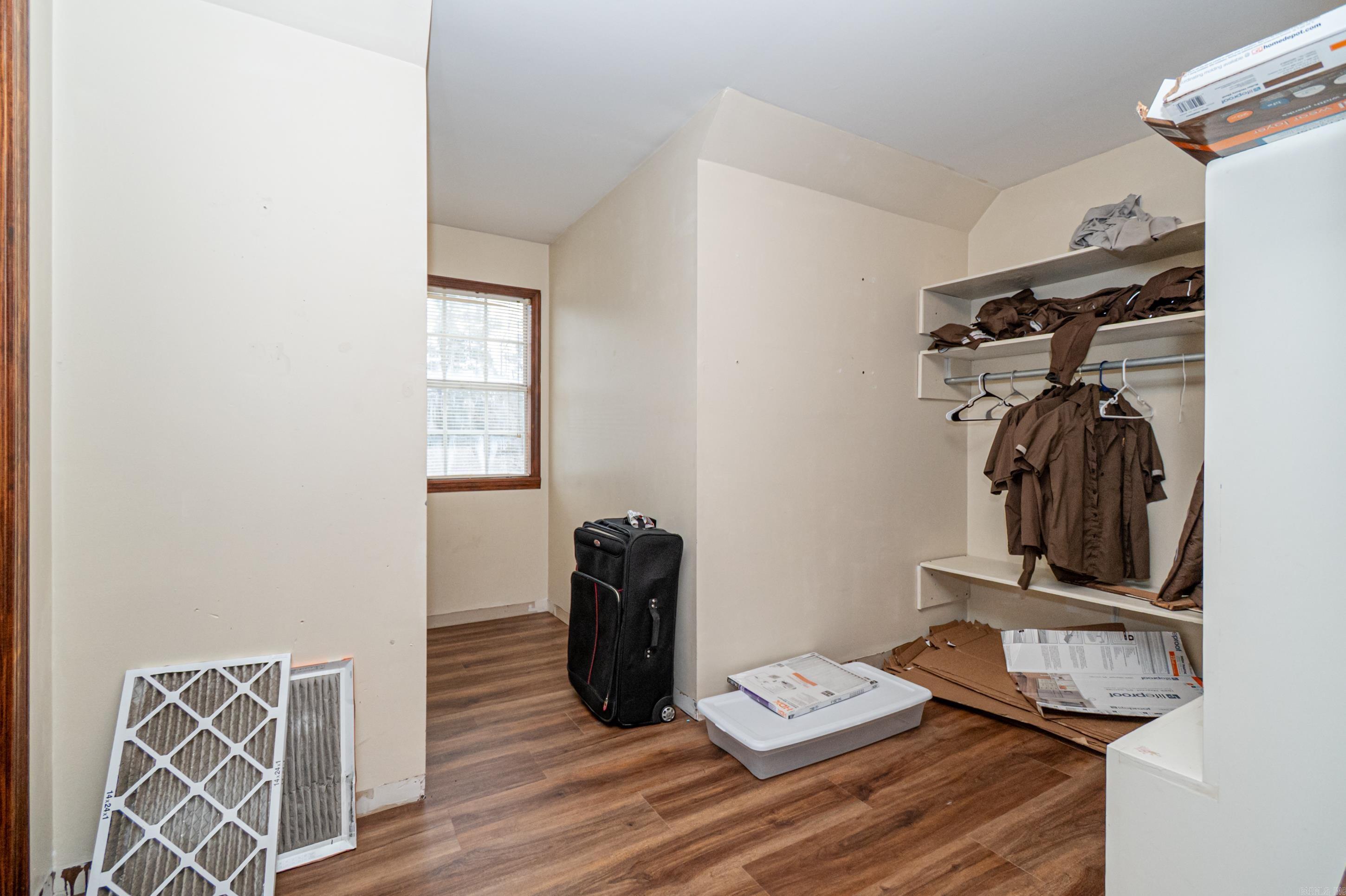 910 Memory Lane Camden, AR 71701