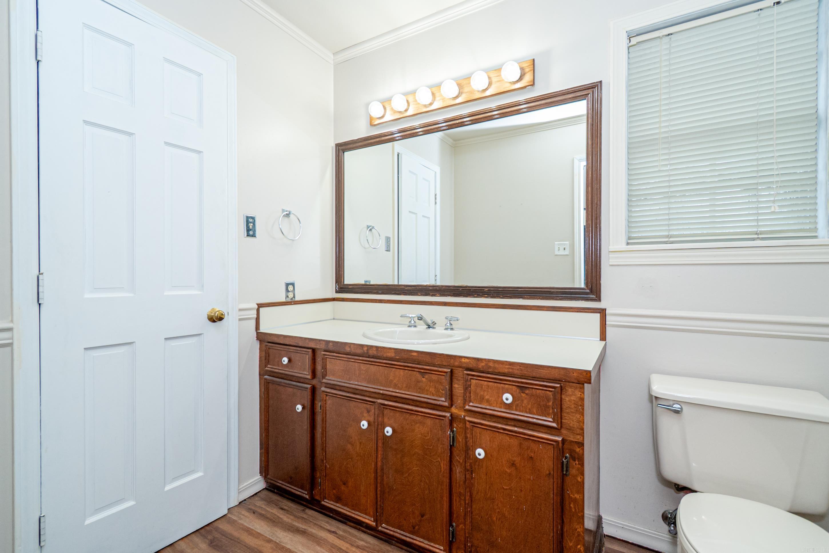 910 Memory Lane Camden, AR 71701