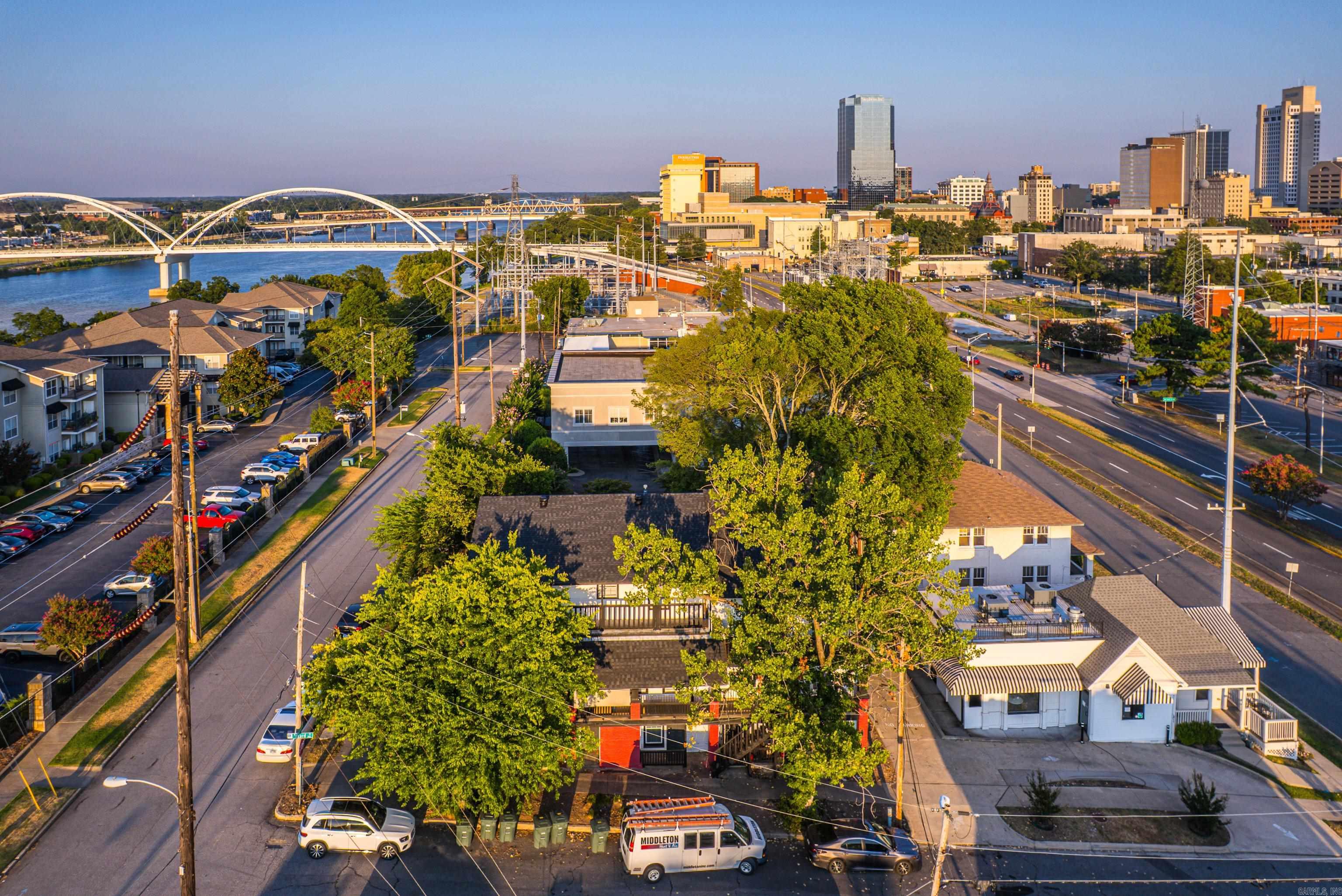 823 North  Little Rock, AR