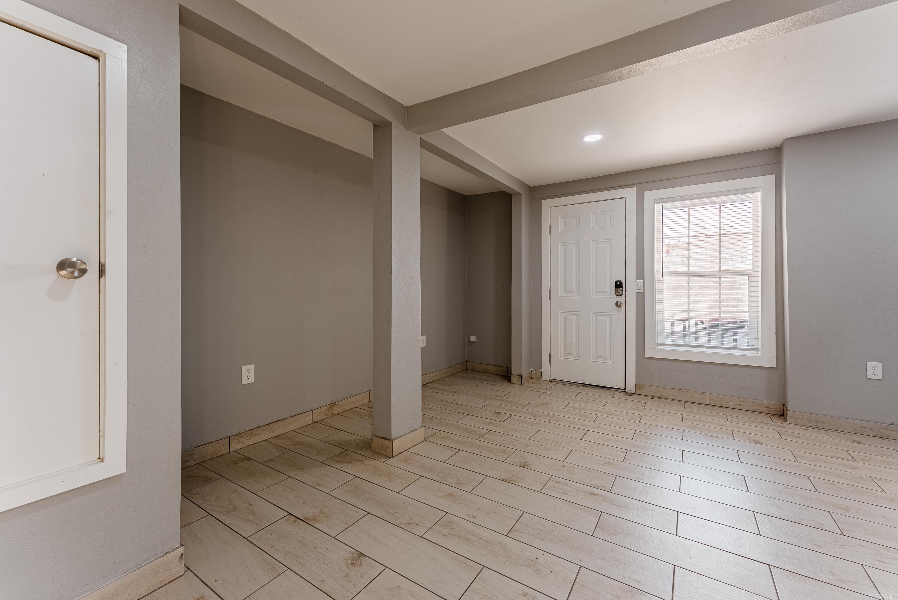 823 North  Little Rock, AR