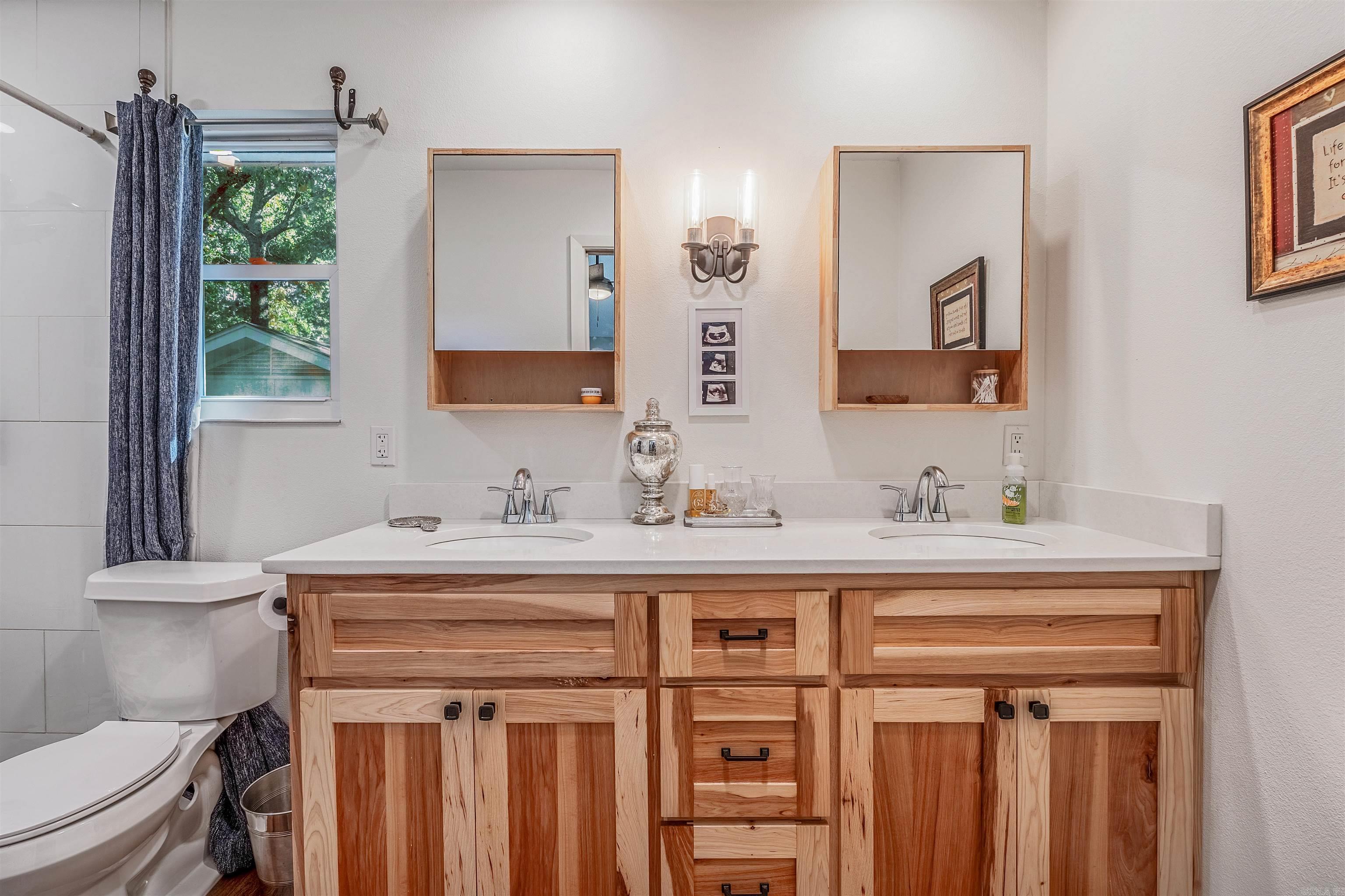 1517 Circledale Rd  North Little Rock, AR