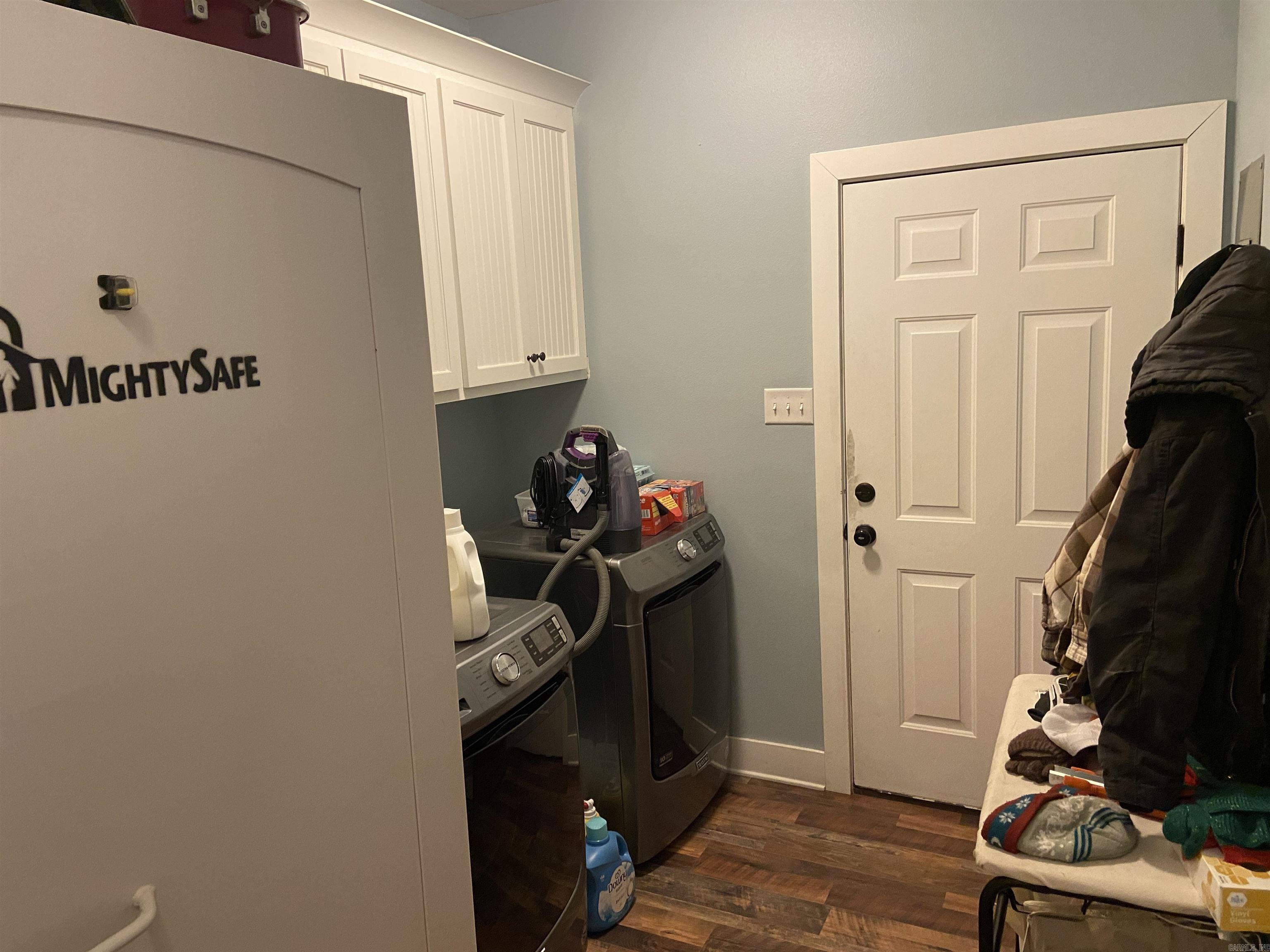 318 Wayne Walker  Romance, AR