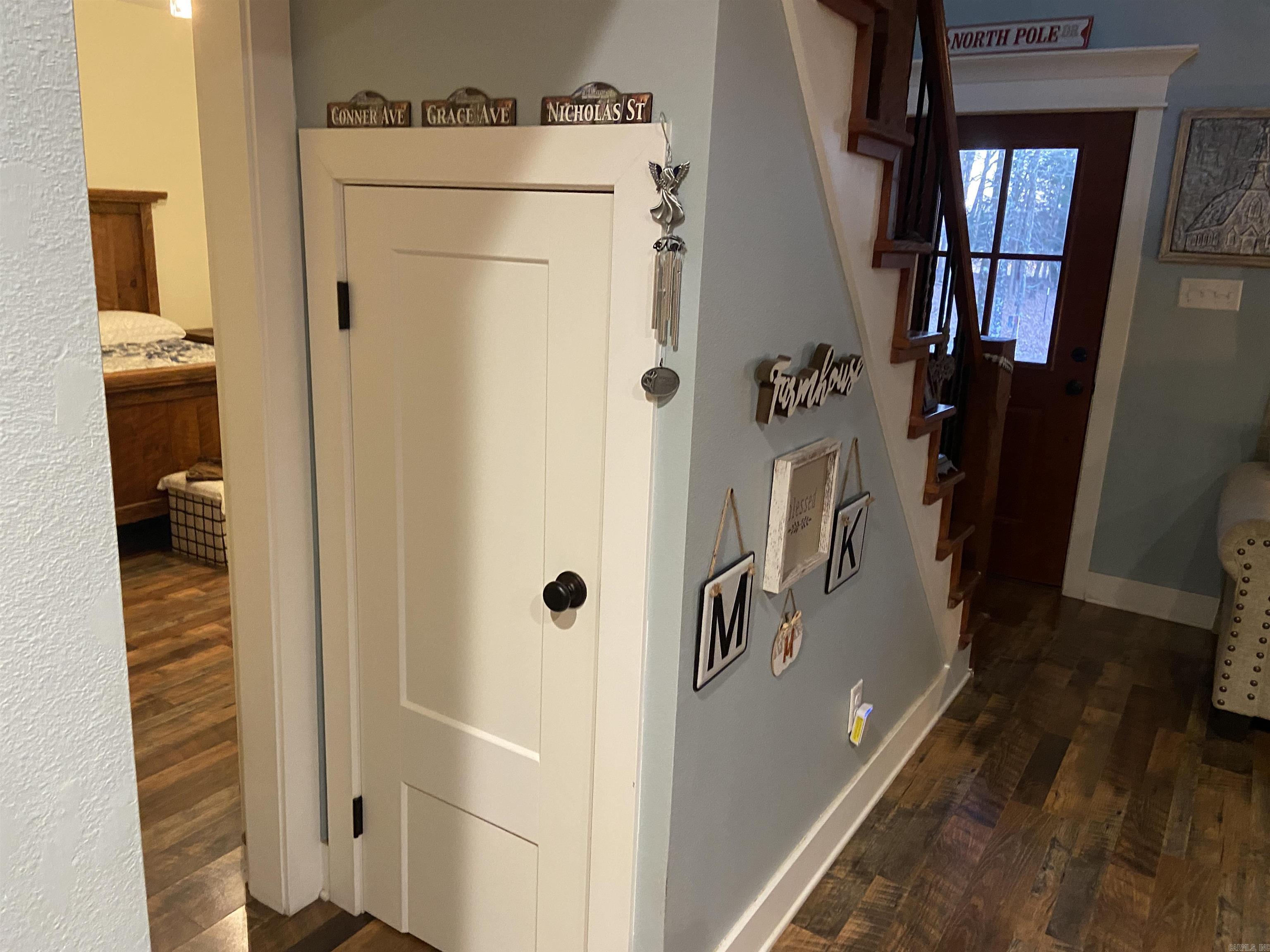 318 Wayne Walker  Romance, AR