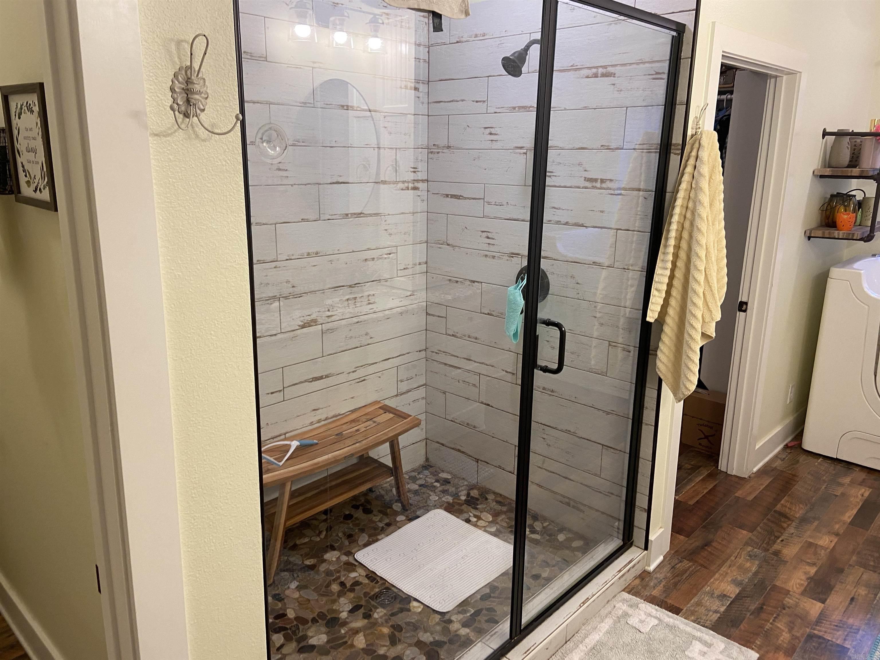 318 Wayne Walker  Romance, AR