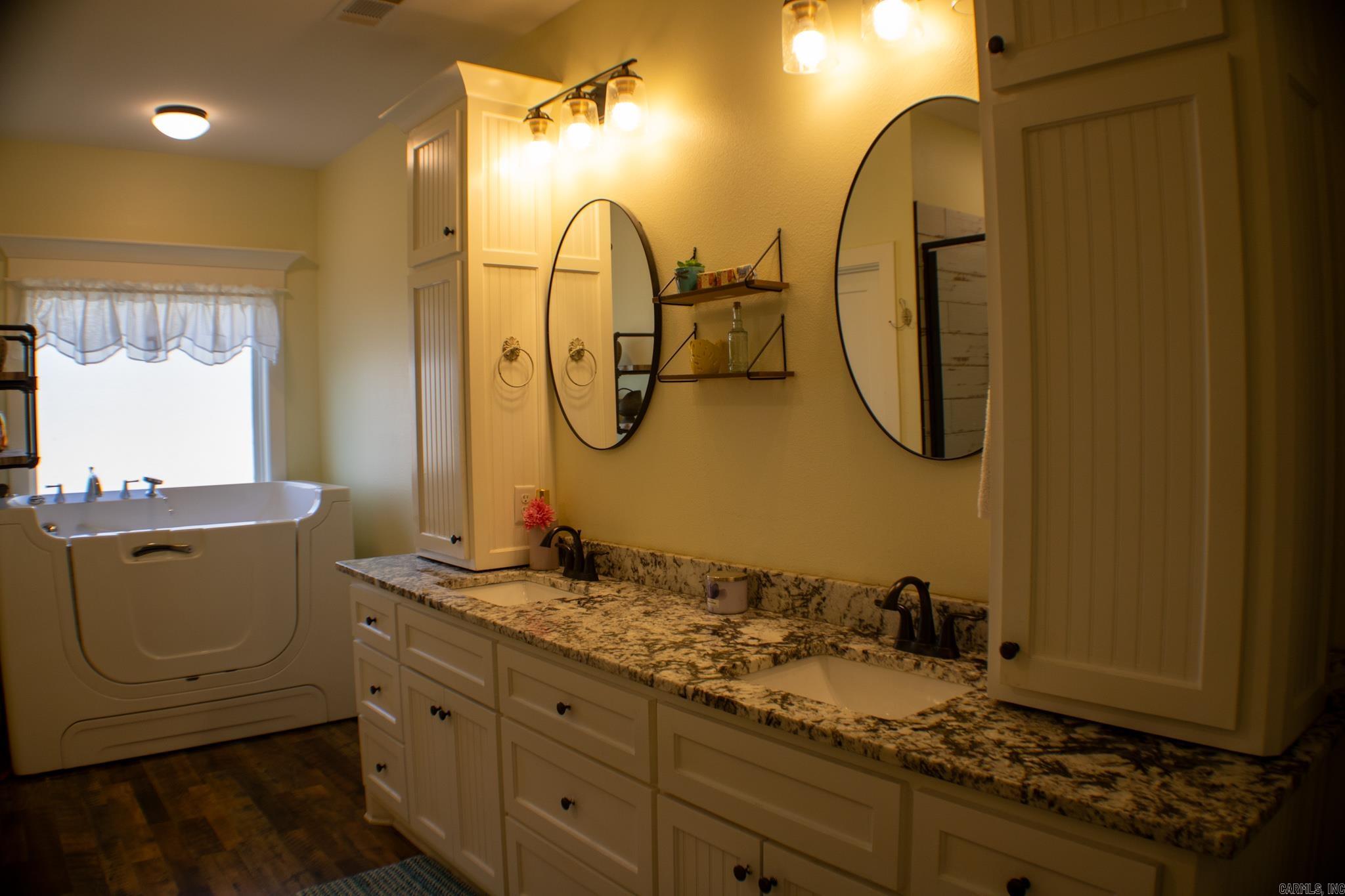 318 Wayne Walker Road Romance, AR 72136