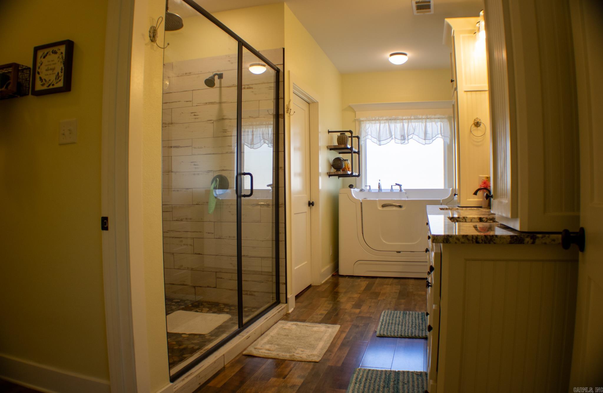 318 Wayne Walker Road Romance, AR 72136