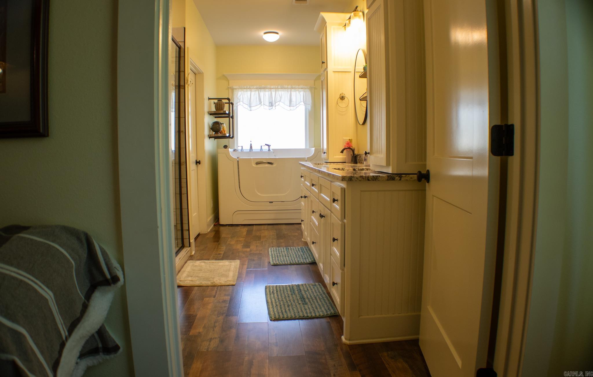 318 Wayne Walker Road Romance, AR 72136