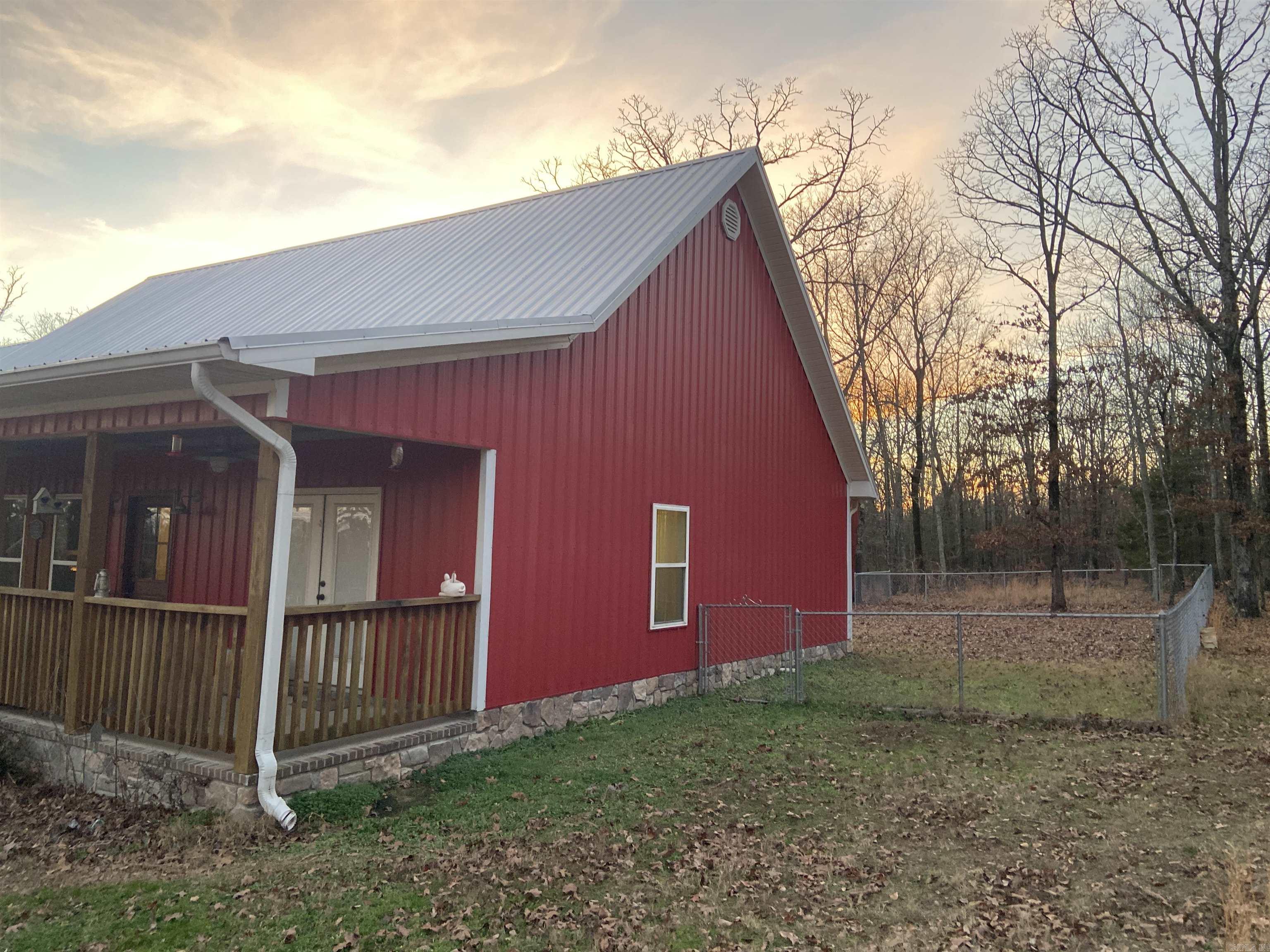 318 Wayne Walker  Romance, AR