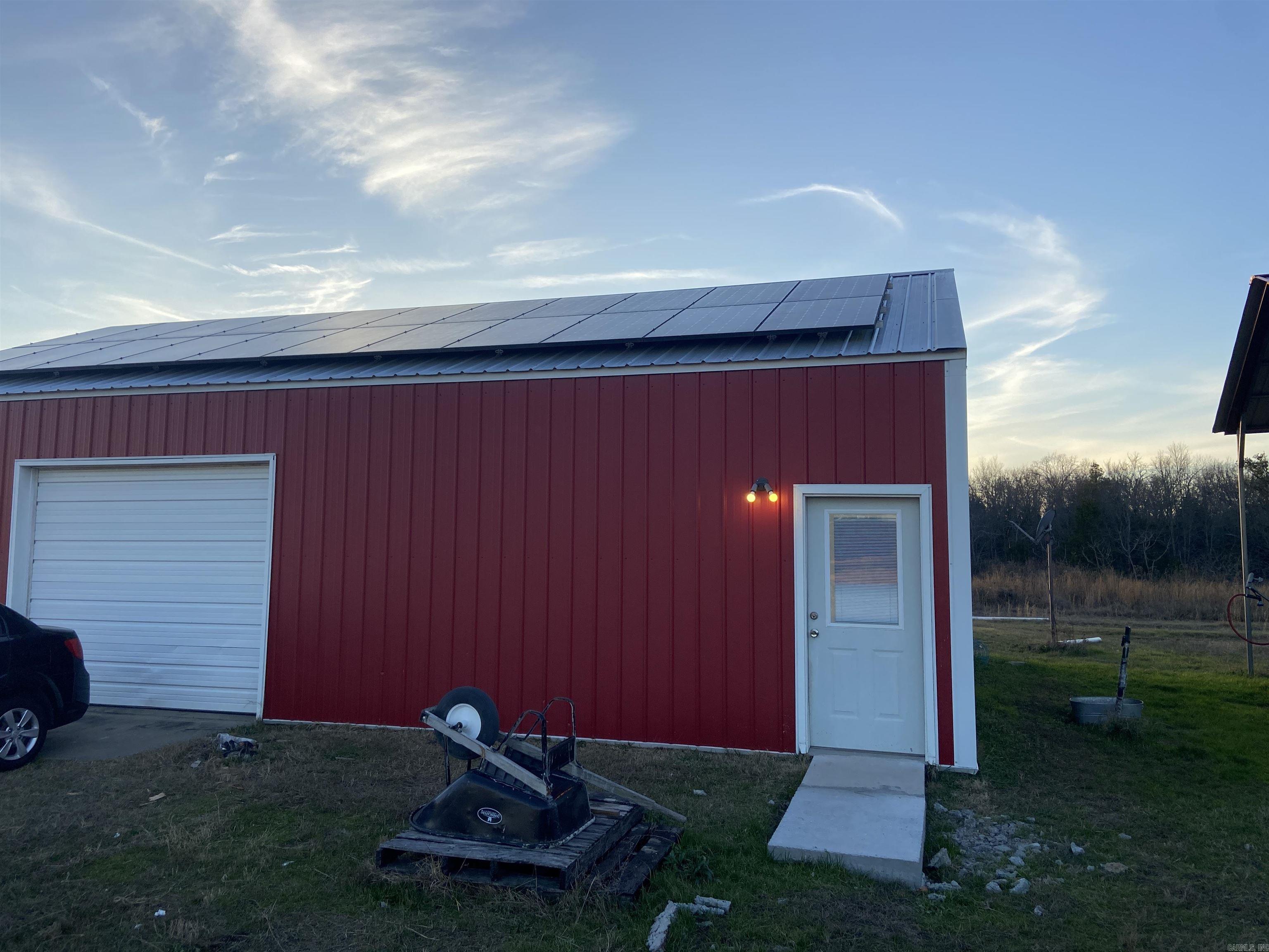 318 Wayne Walker  Romance, AR