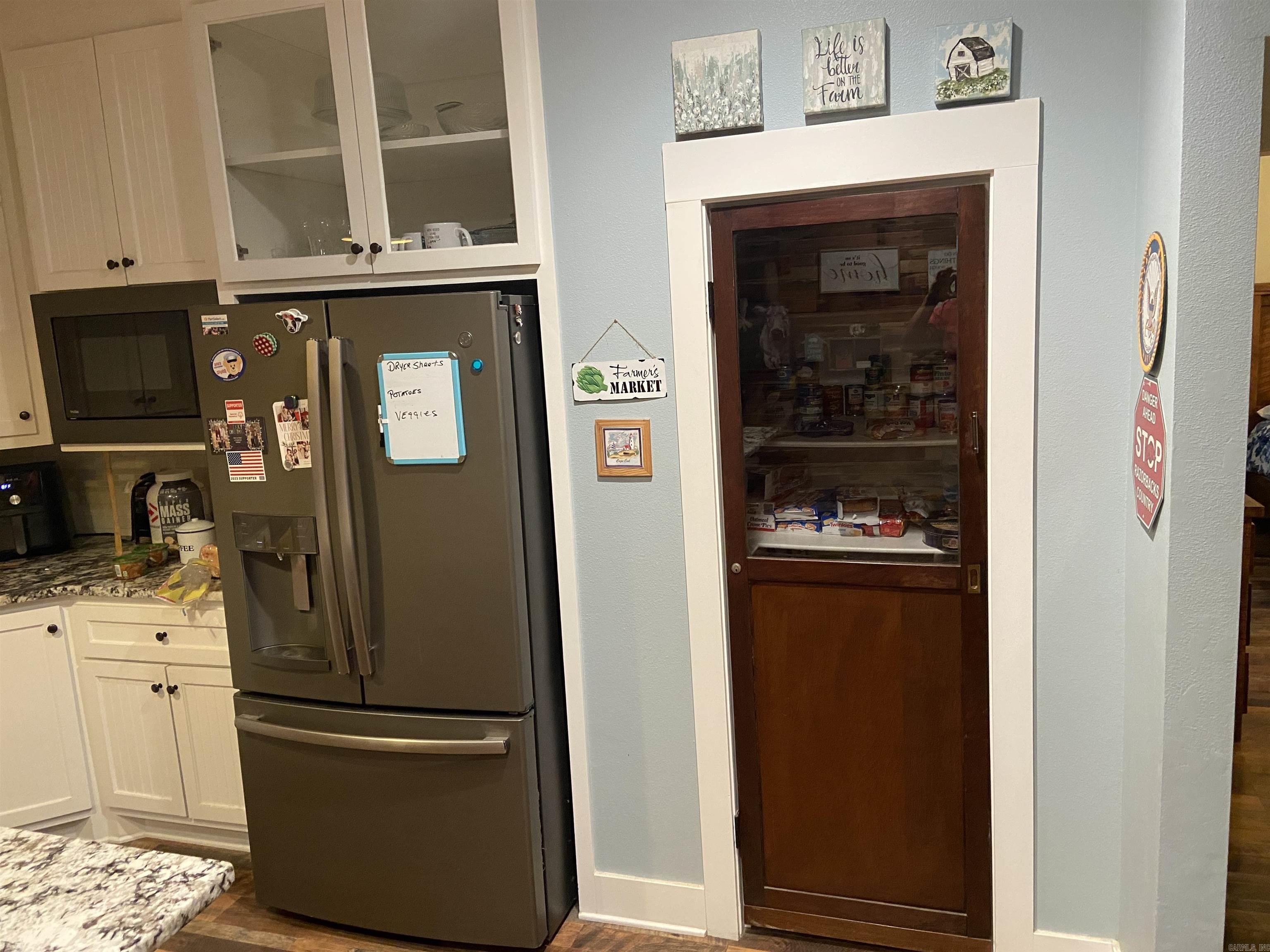 318 Wayne Walker  Romance, AR