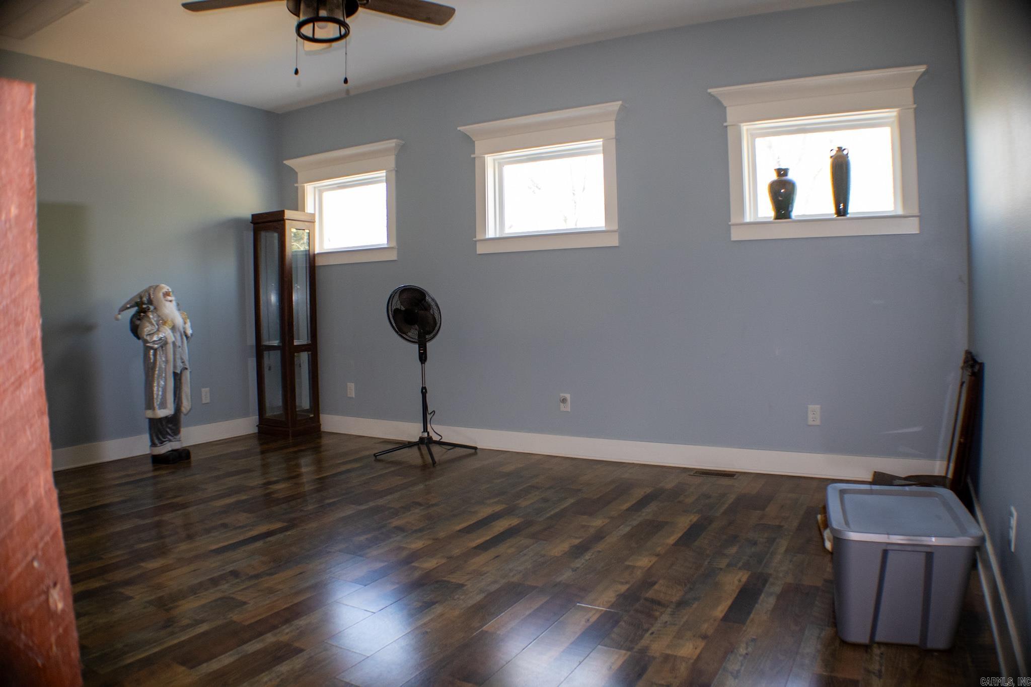 318 Wayne Walker Road Romance, AR 72136