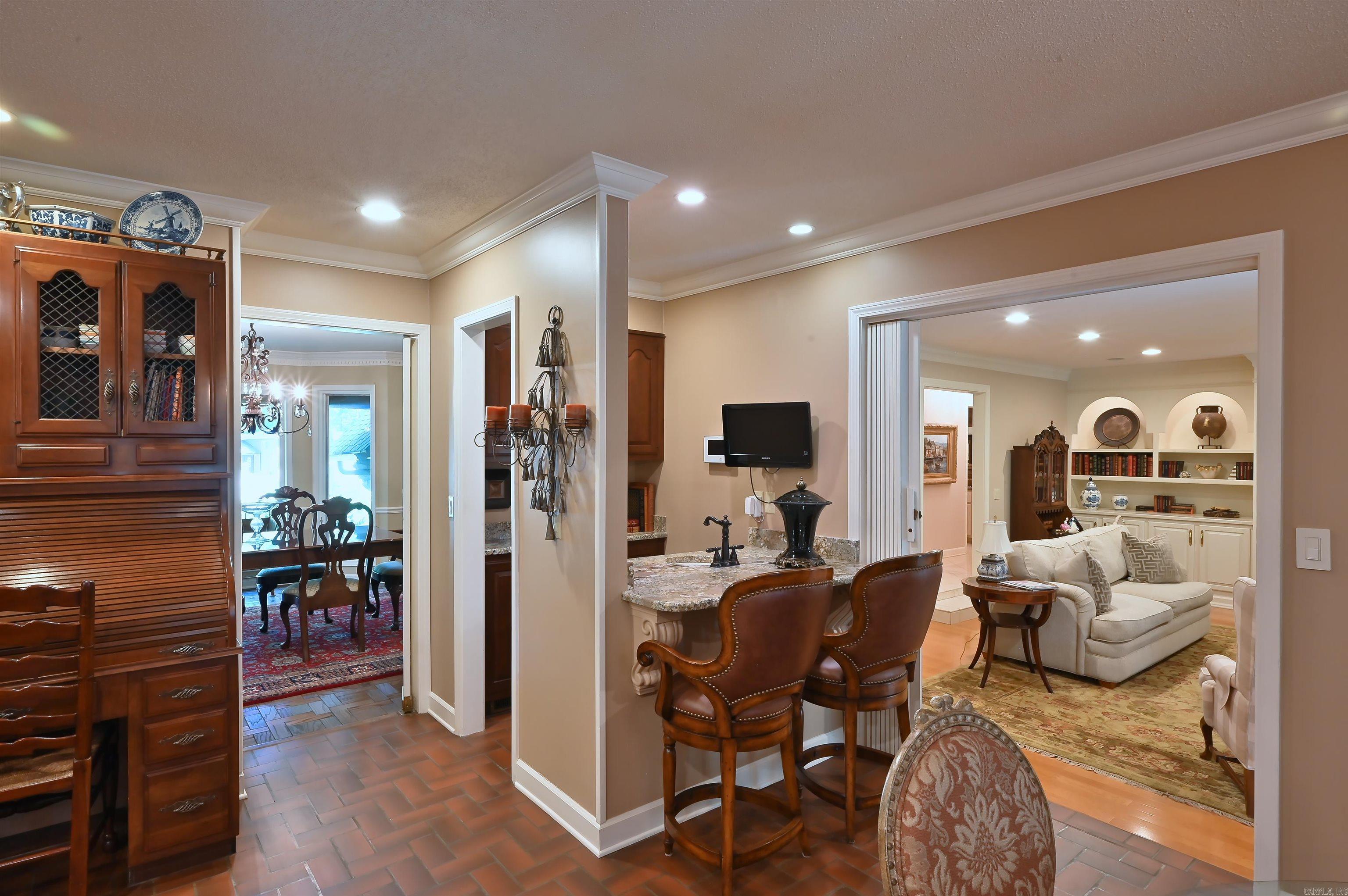 1003 Oakwood Dr  Wynne, AR