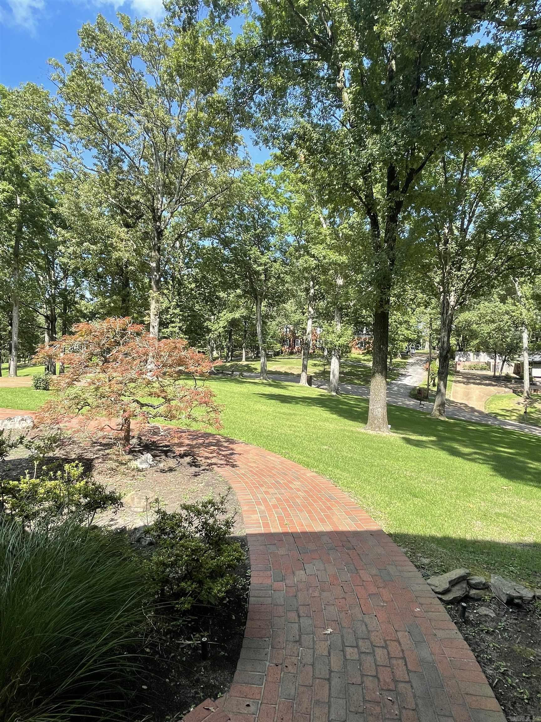 1003 Oakwood Dr  Wynne, AR