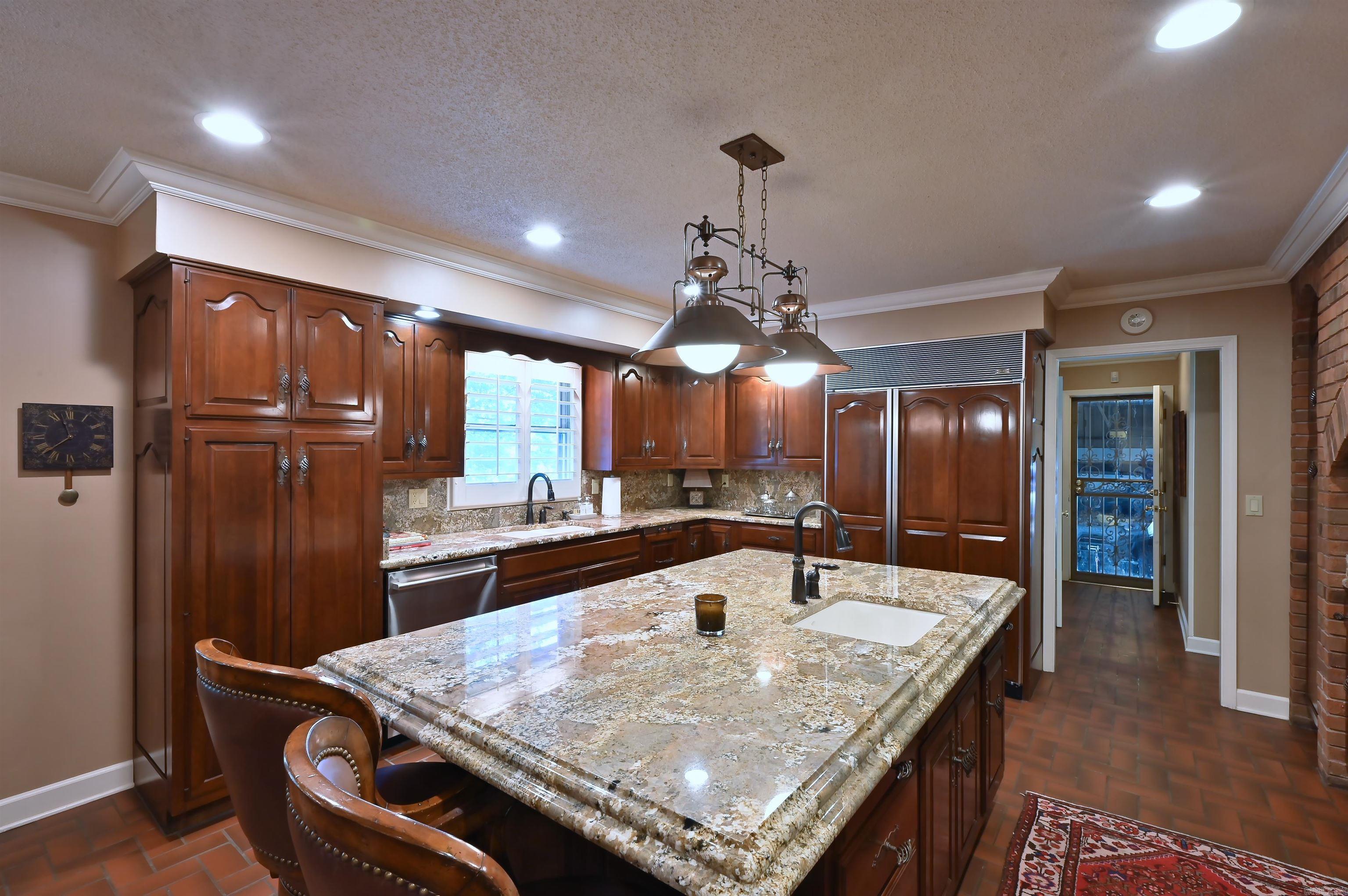 1003 Oakwood Dr  Wynne, AR