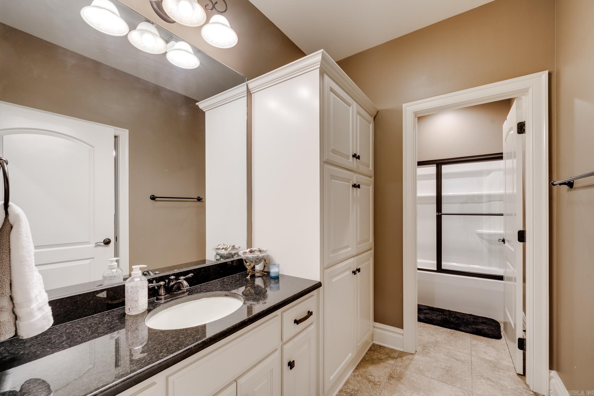 5340 Plantation Cove  Conway, AR