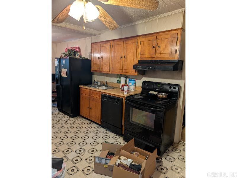 2820 Apple Avenue  Camden, AR