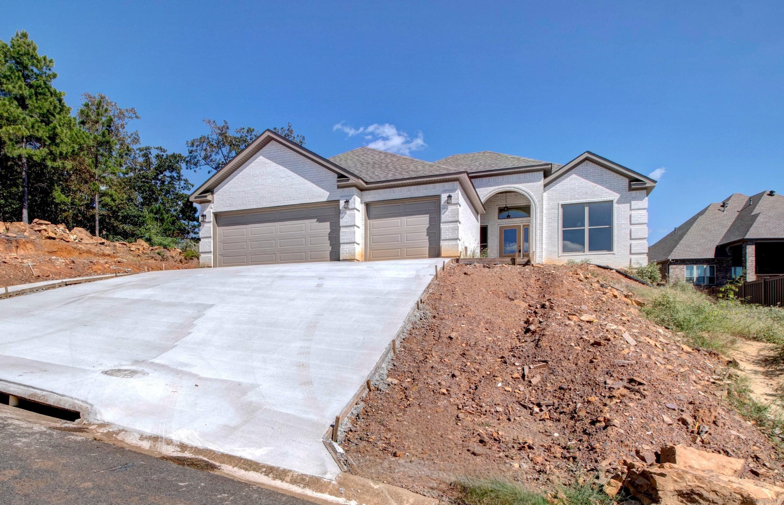 119 Crestview Drive  Maumelle, AR