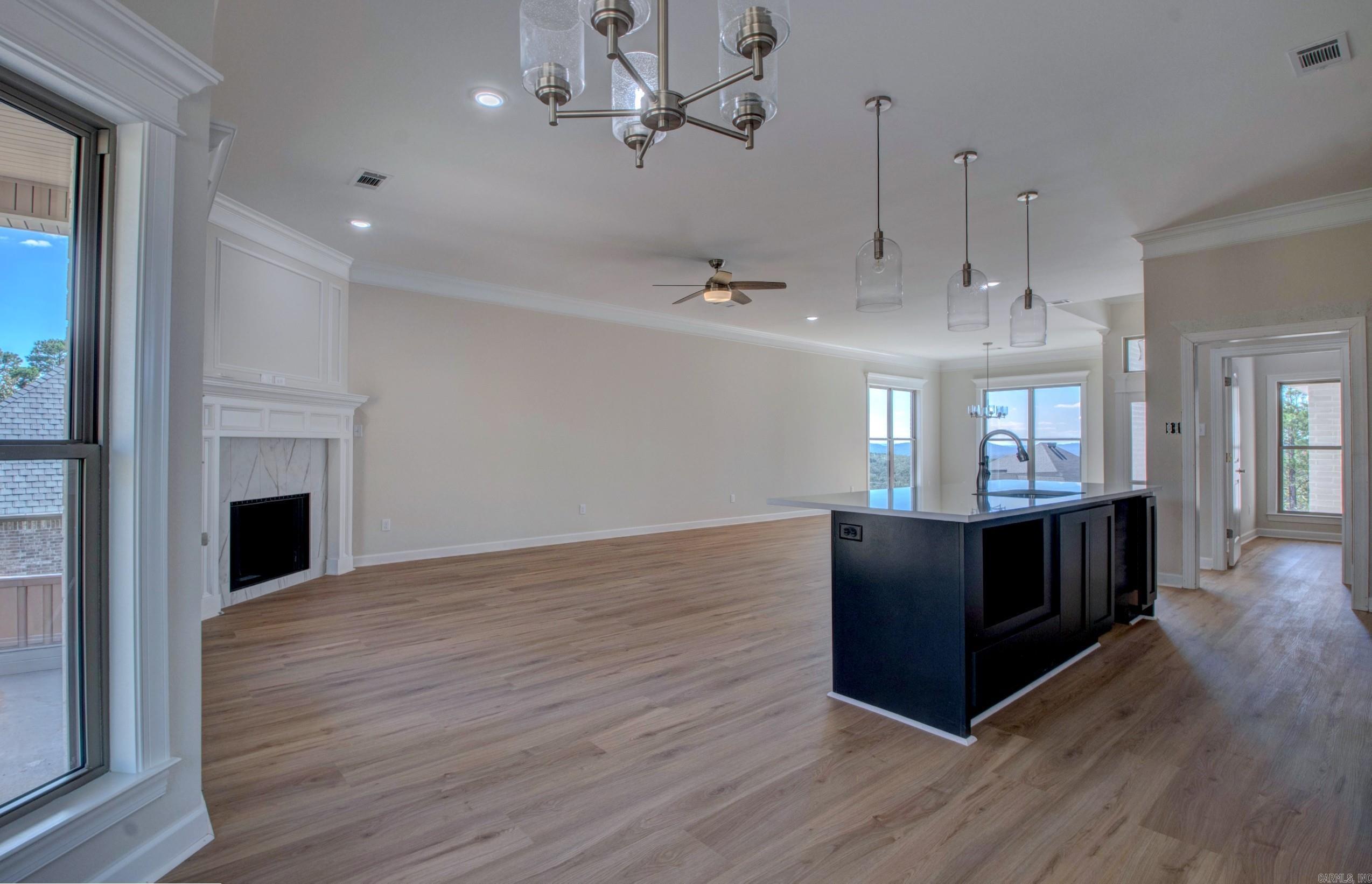 119 Crestview Drive Maumelle, AR 72113