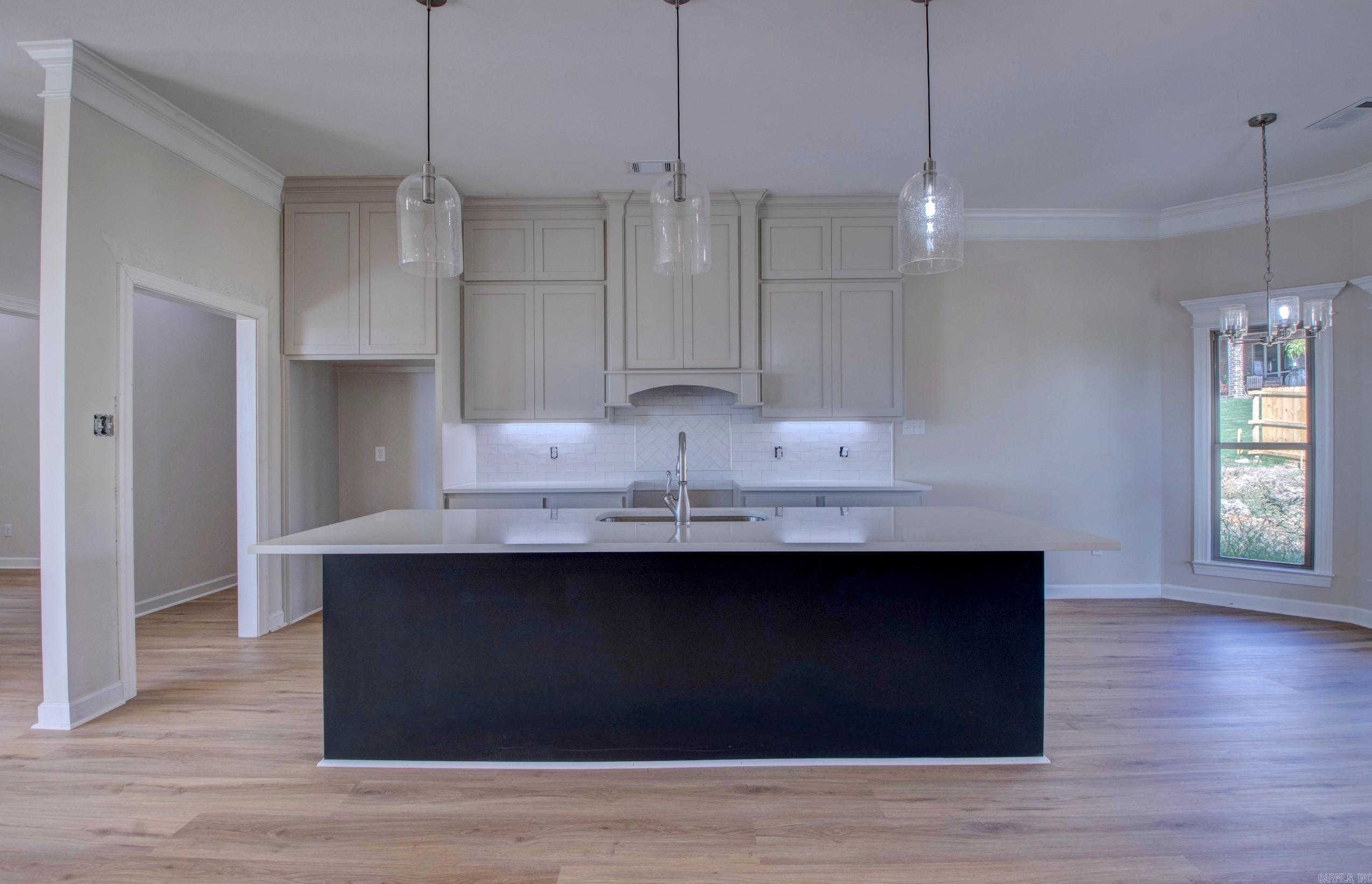 119 Crestview Drive Maumelle, AR 72113