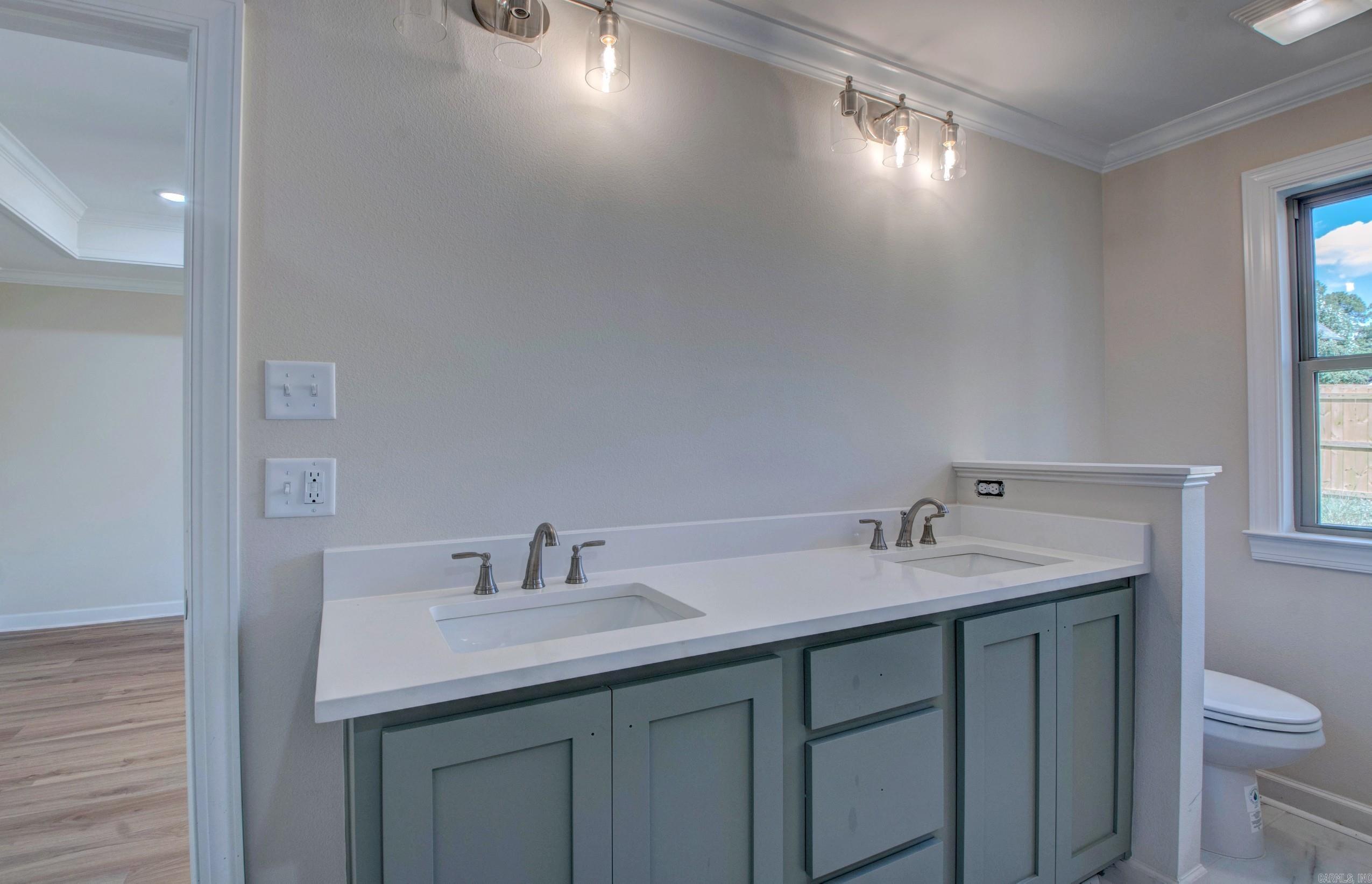 119 Crestview Drive  Maumelle, AR