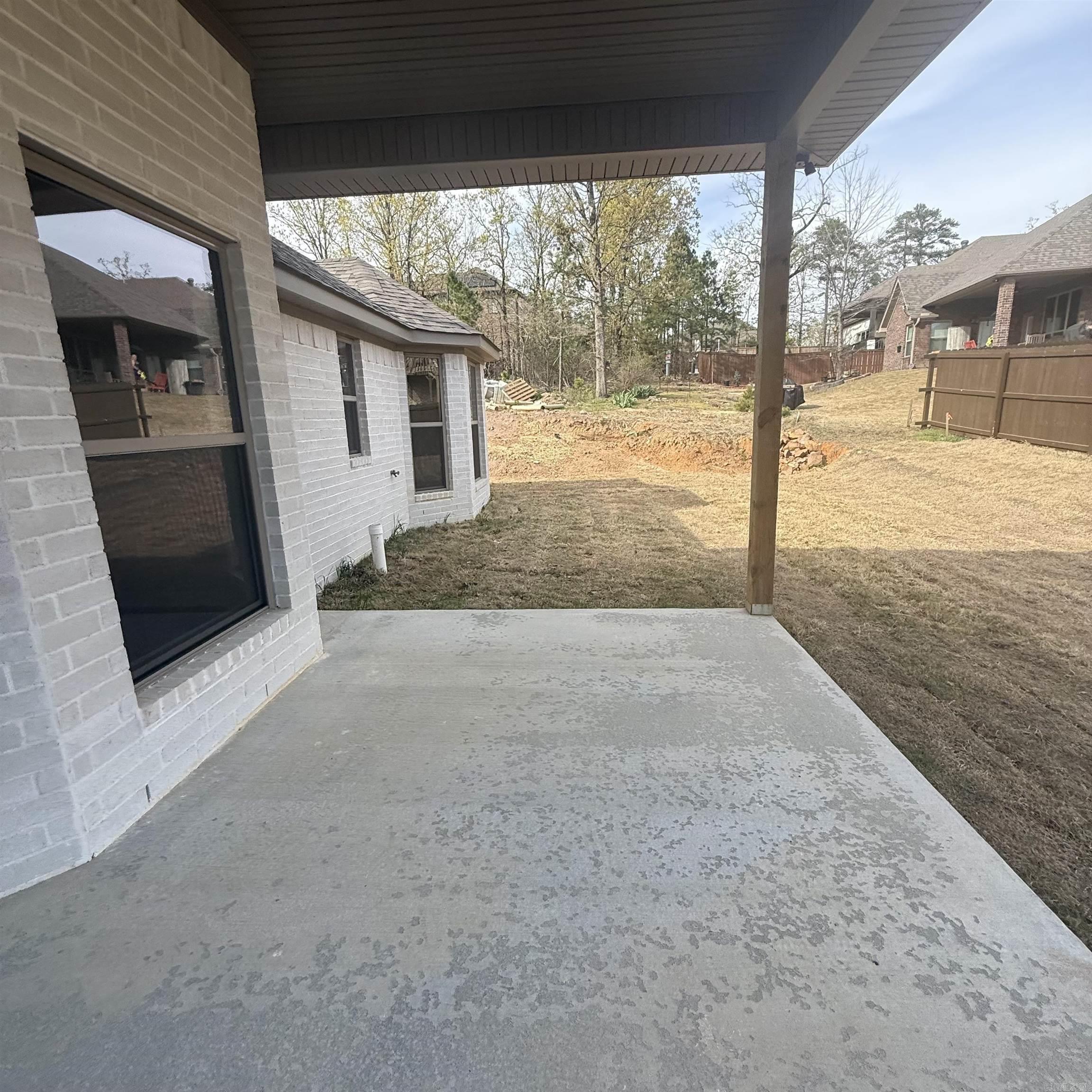 119 Crestview Drive Maumelle, AR 72113