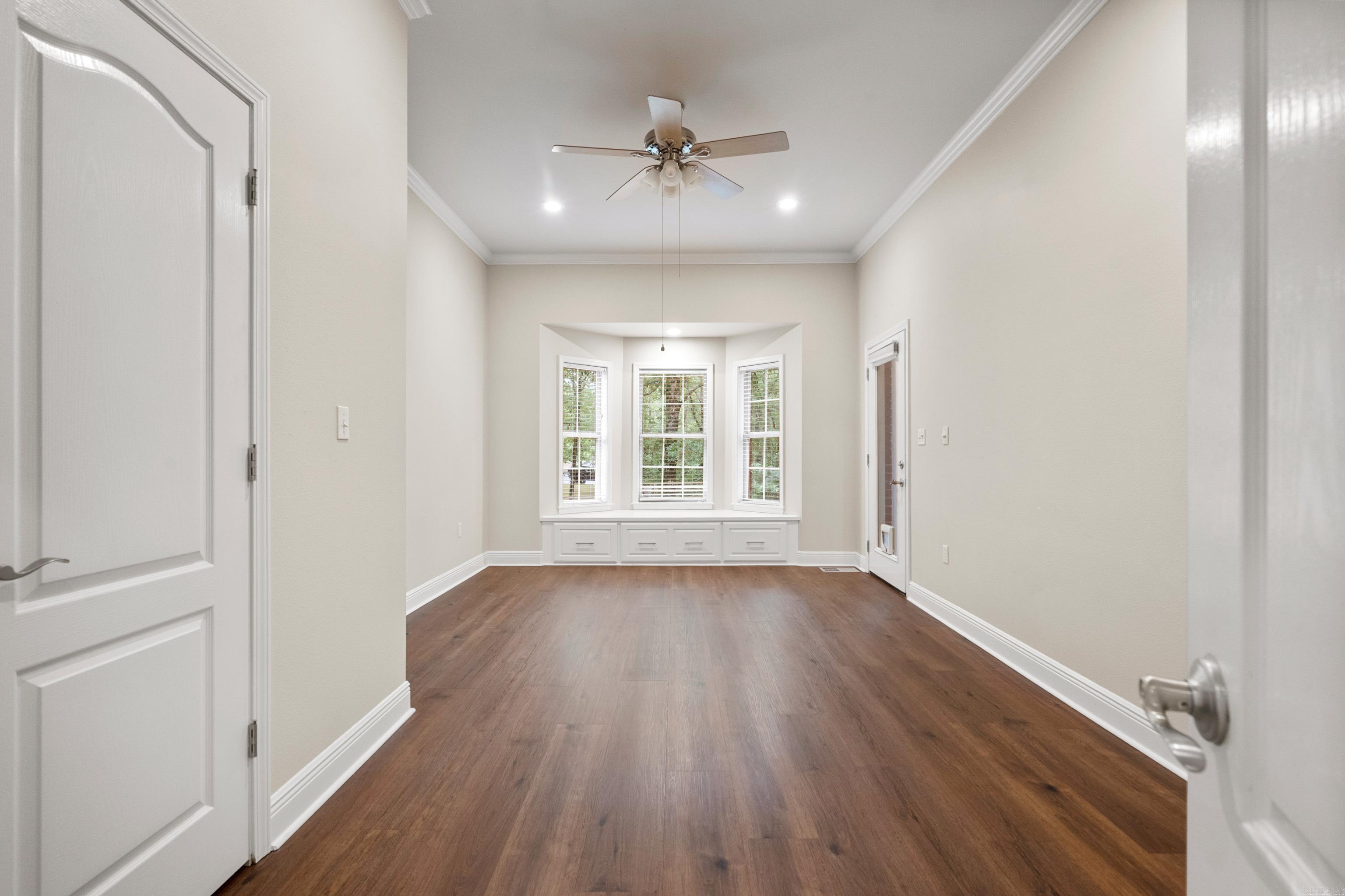 185 HILLSIDE  Hot Springs, AR