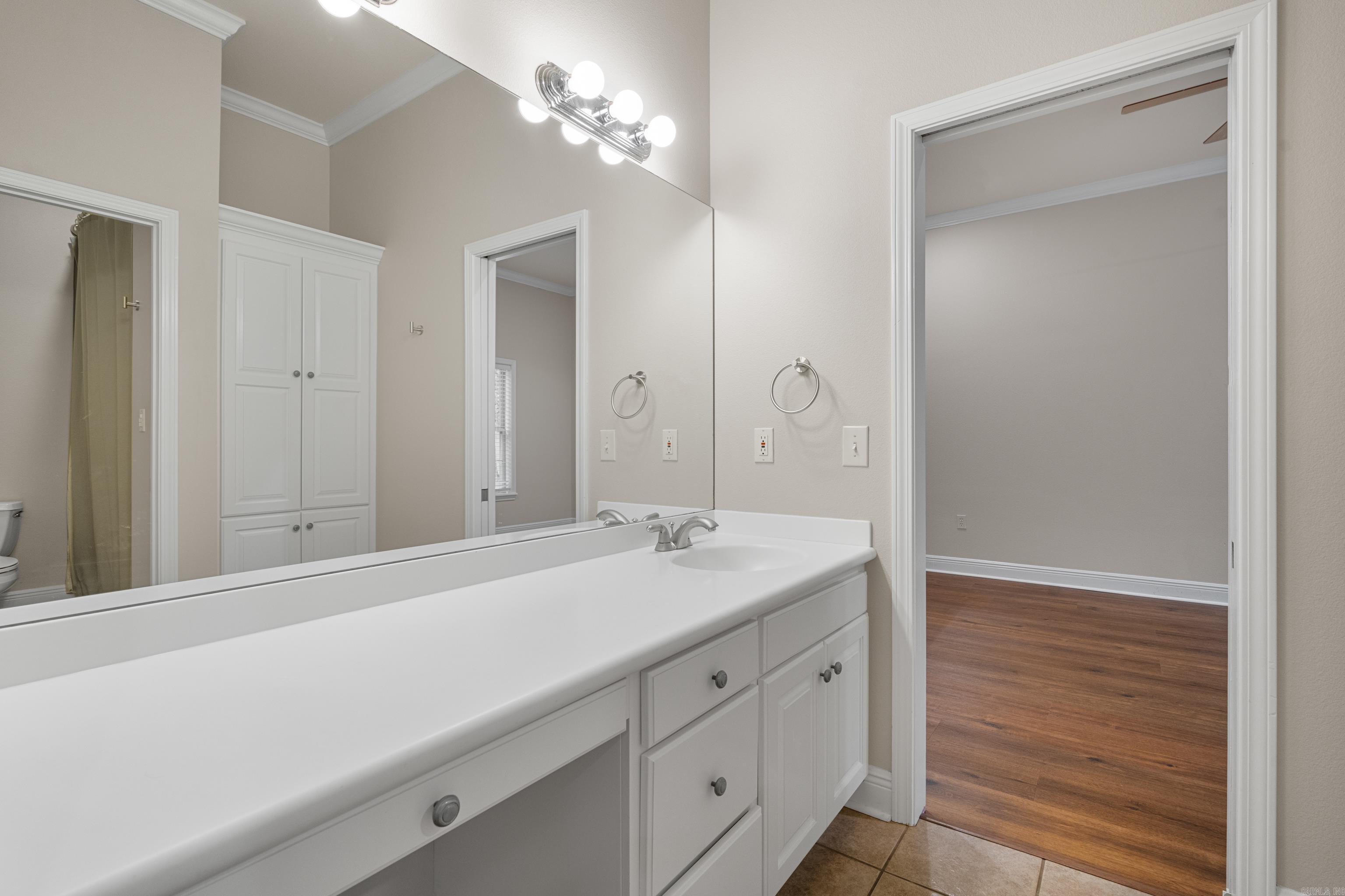 185 HILLSIDE  Hot Springs, AR