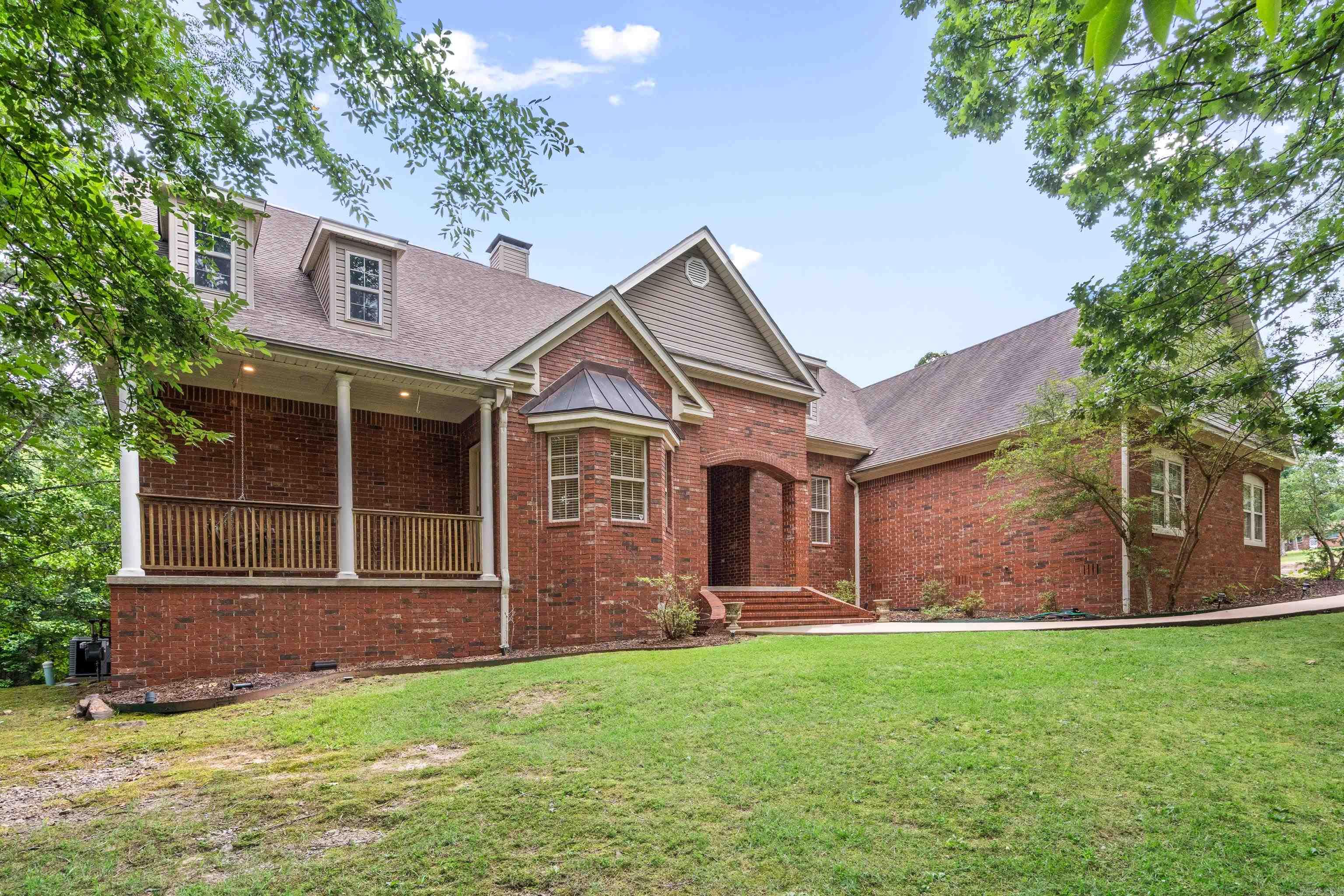 185 HILLSIDE  Hot Springs, AR