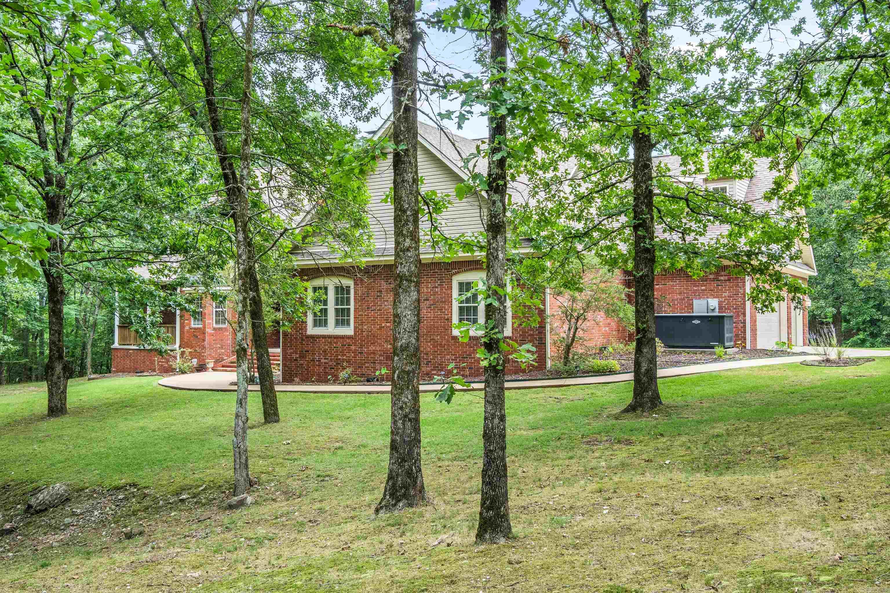 185 HILLSIDE  Hot Springs, AR