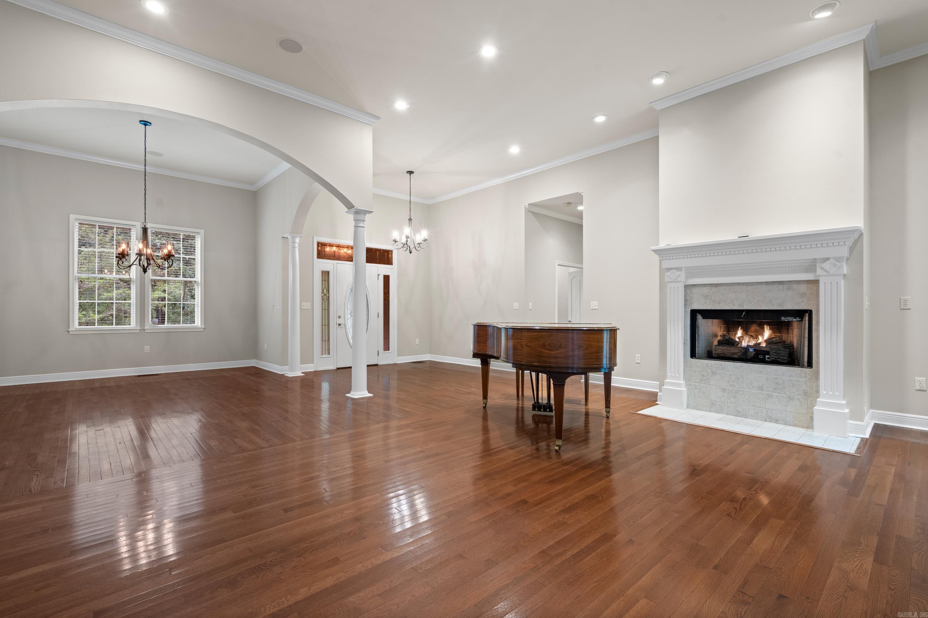 185 HILLSIDE  Hot Springs, AR