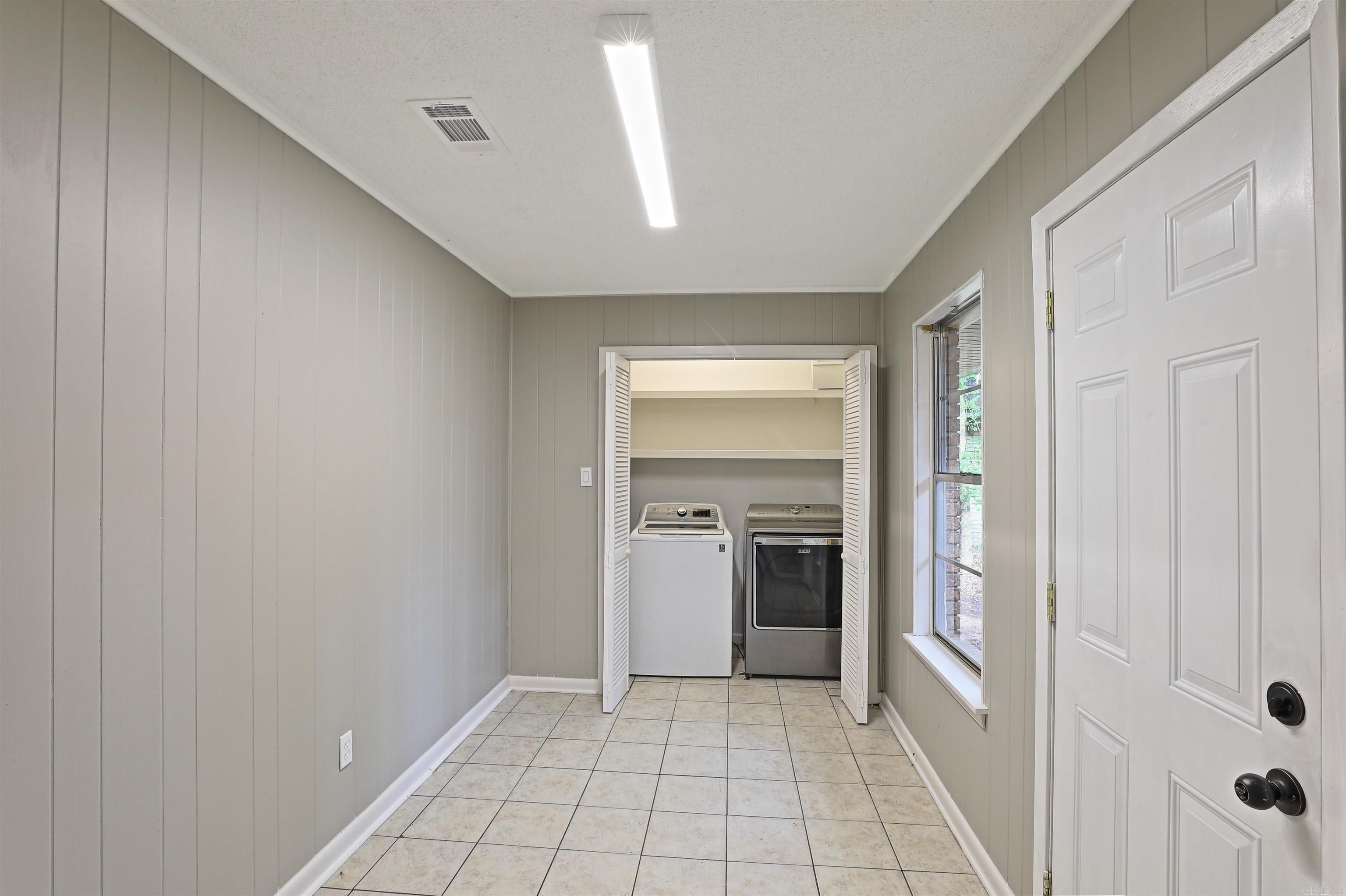 6905 White Oak Cove  White Hall, AR