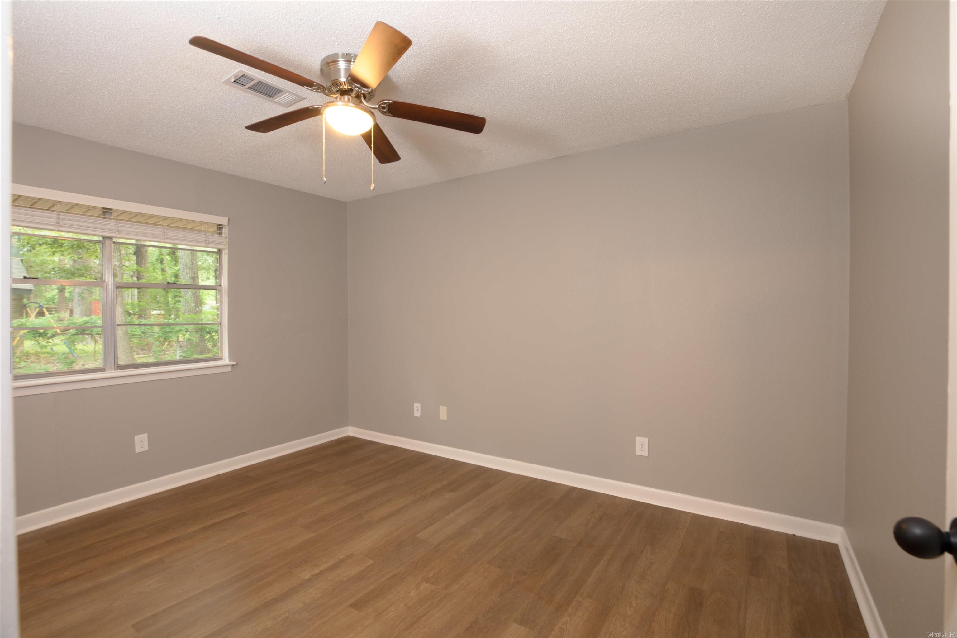 6905 White Oak Cove  White Hall, AR