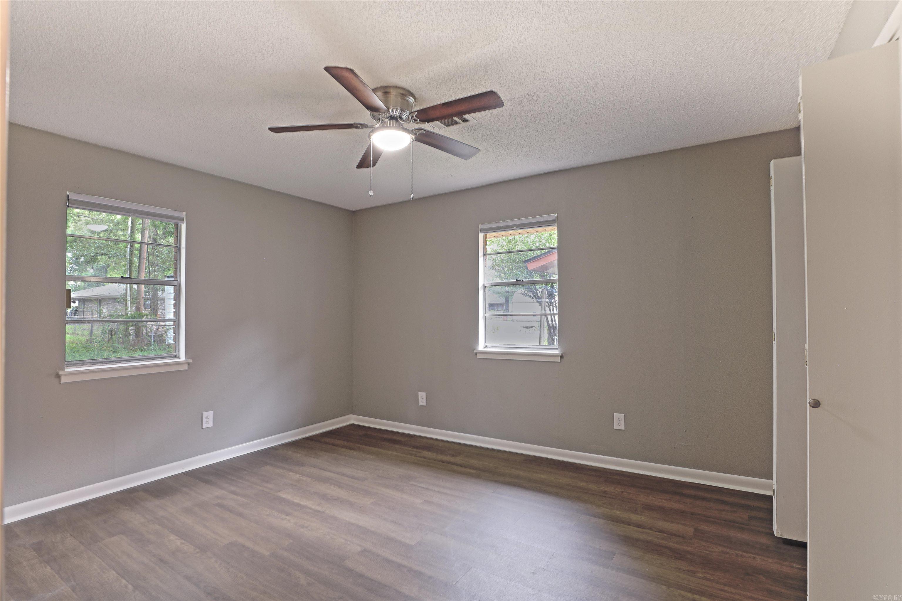 6905 White Oak Cove  White Hall, AR