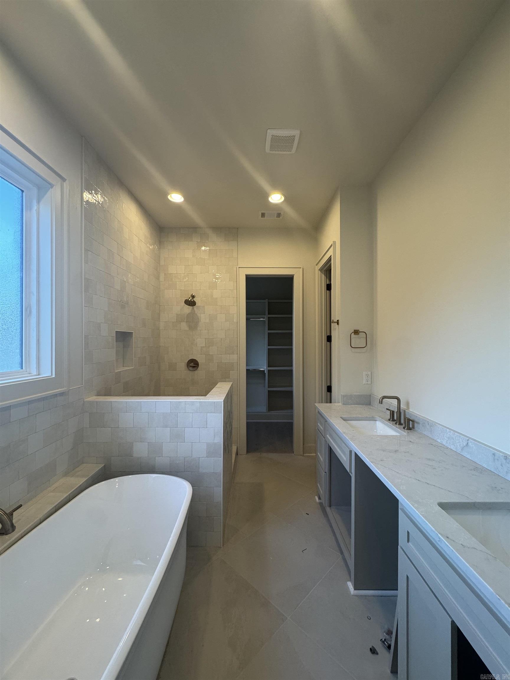 102 Kinley  Little Rock, AR