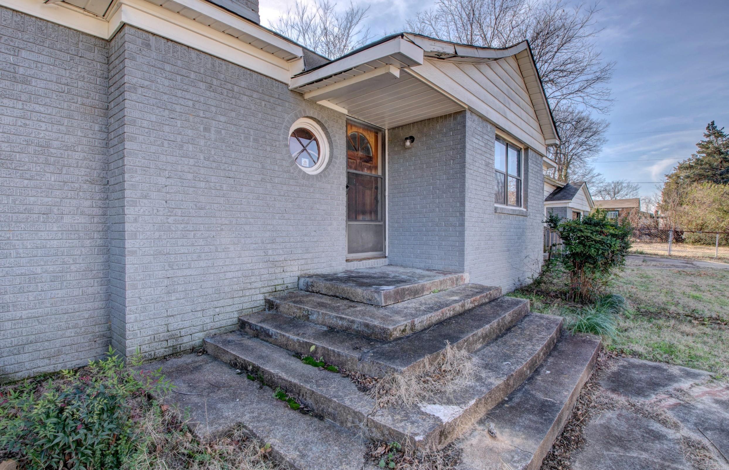 2500 Booker St Little Rock, AR 72204