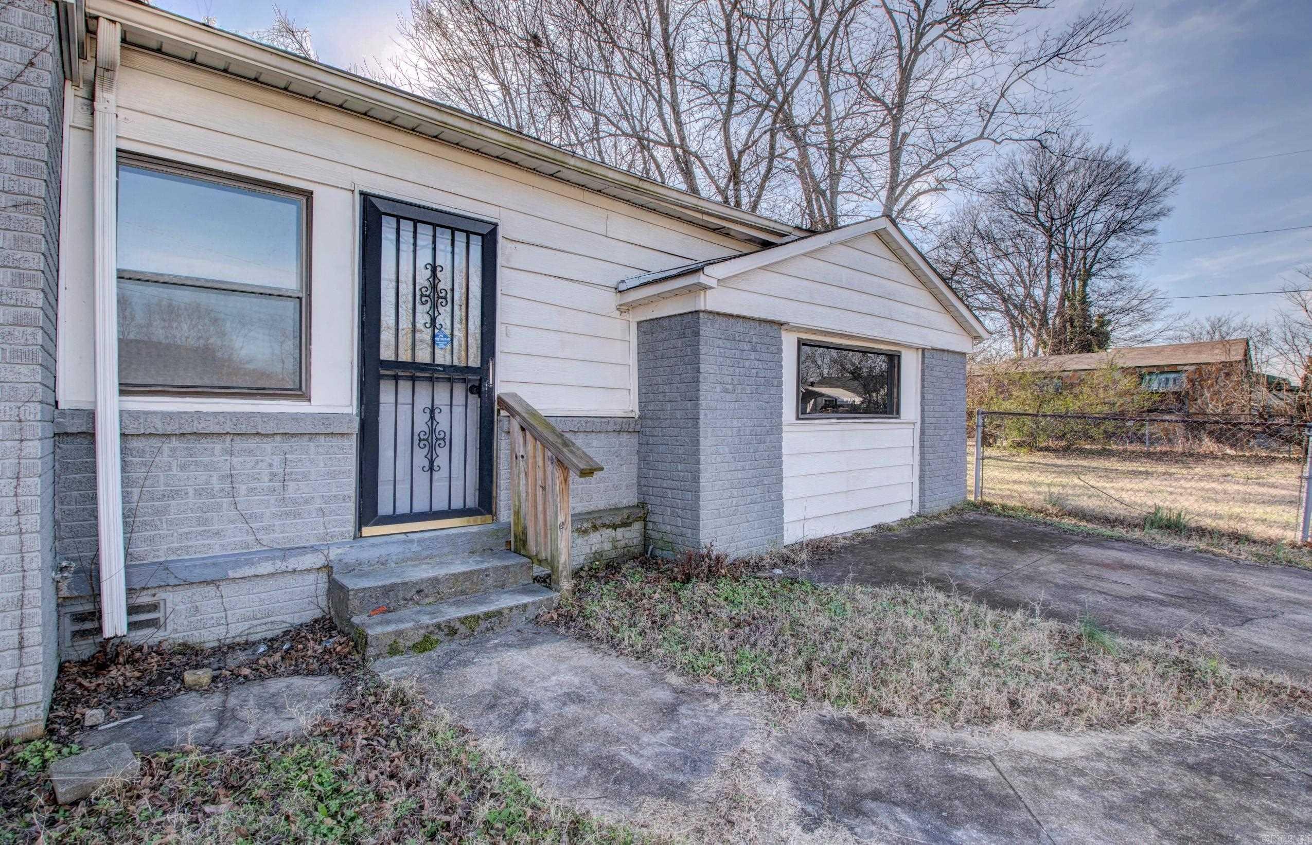 2500 Booker St Little Rock, AR 72204