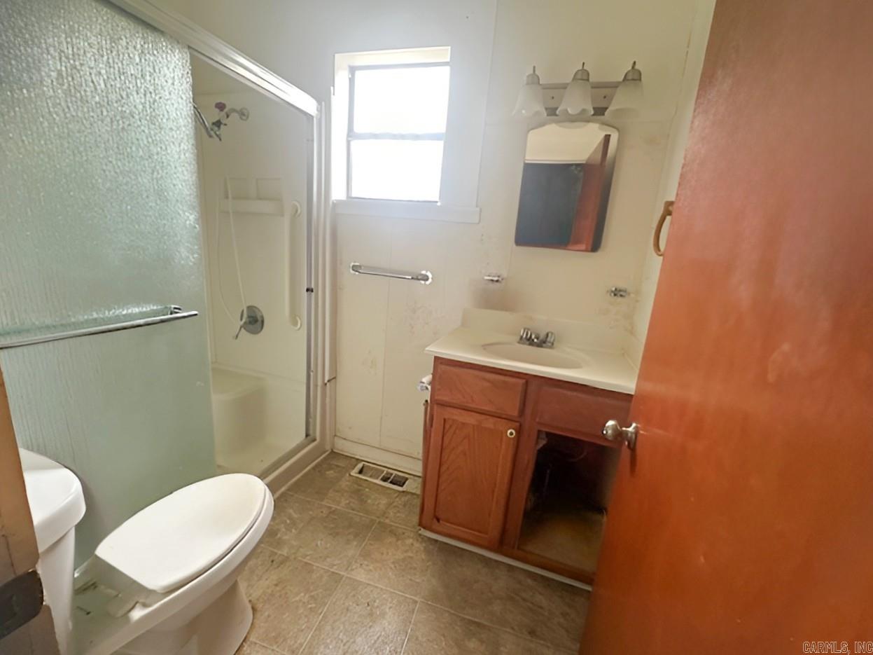 308 W 8th Street  Leola, AR