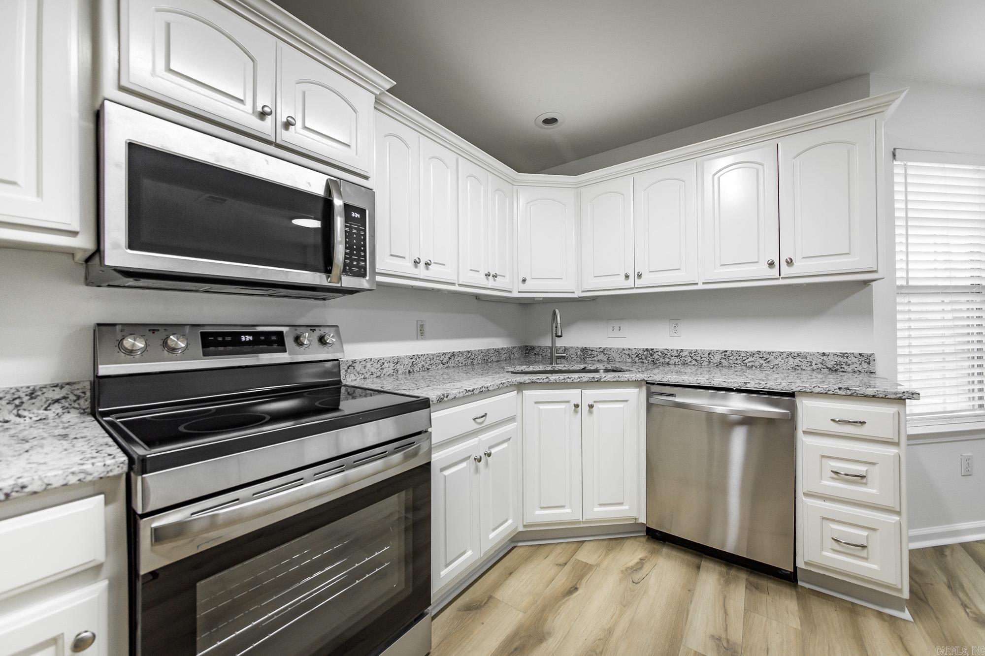 11609 Ridgetop Dr  Sherwood, AR