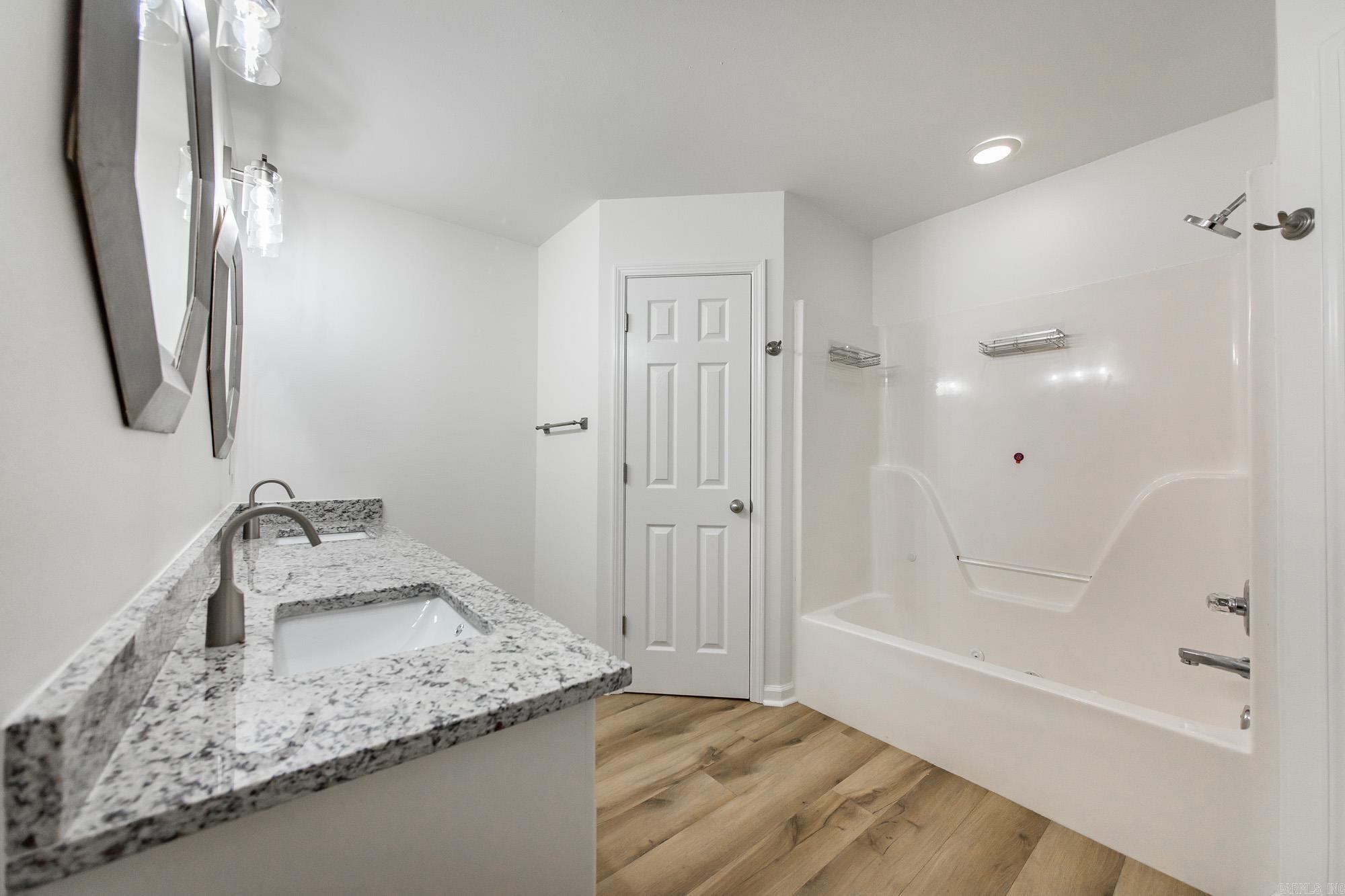 11609 Ridgetop Dr  Sherwood, AR