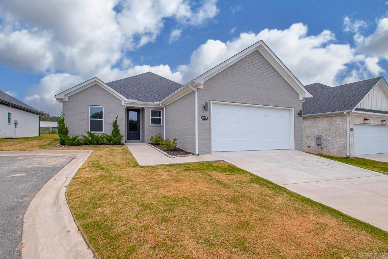 2529 Kara Ln  Bryant, AR