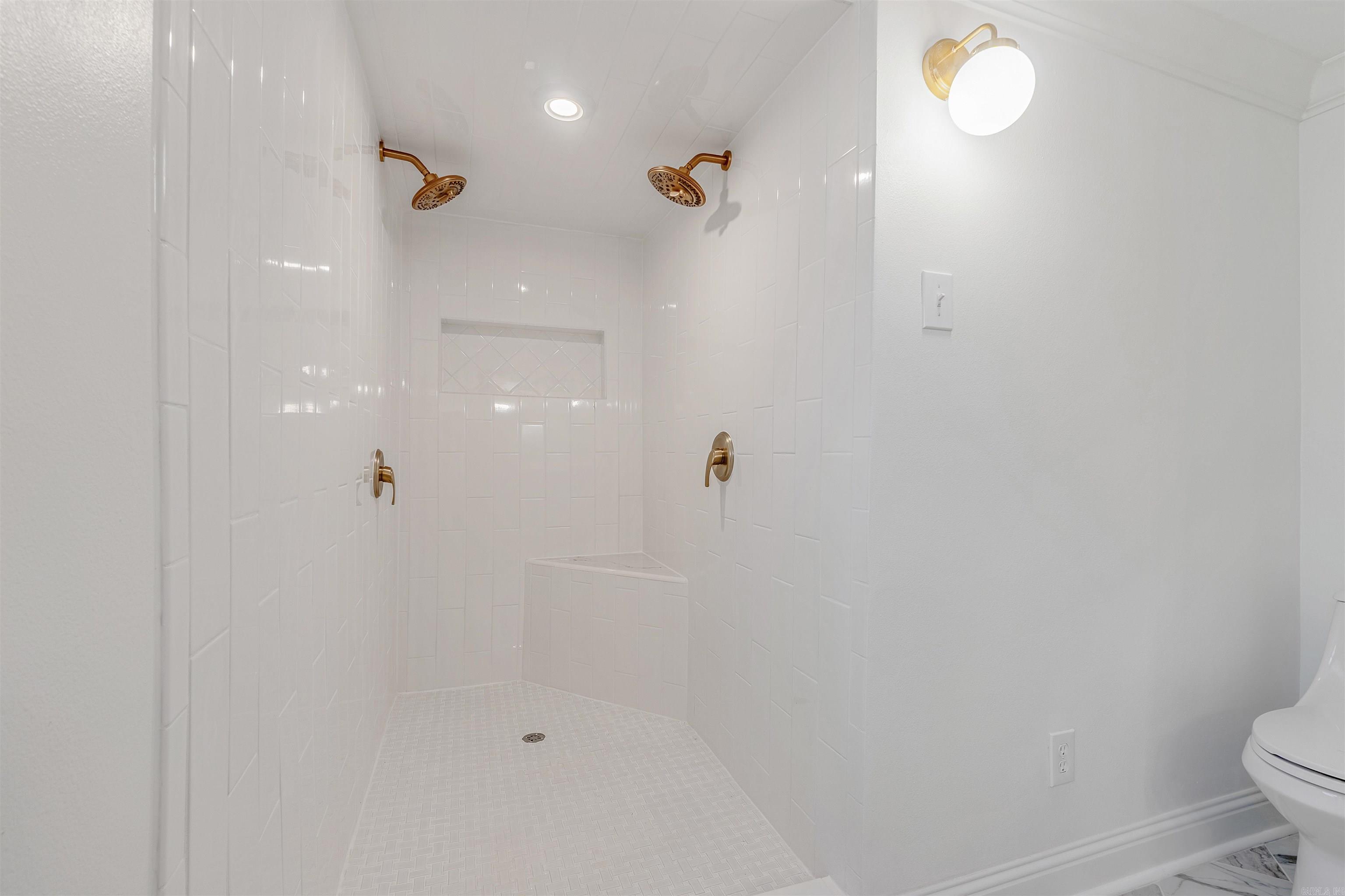 1607 Grove Hill  North Little Rock, AR