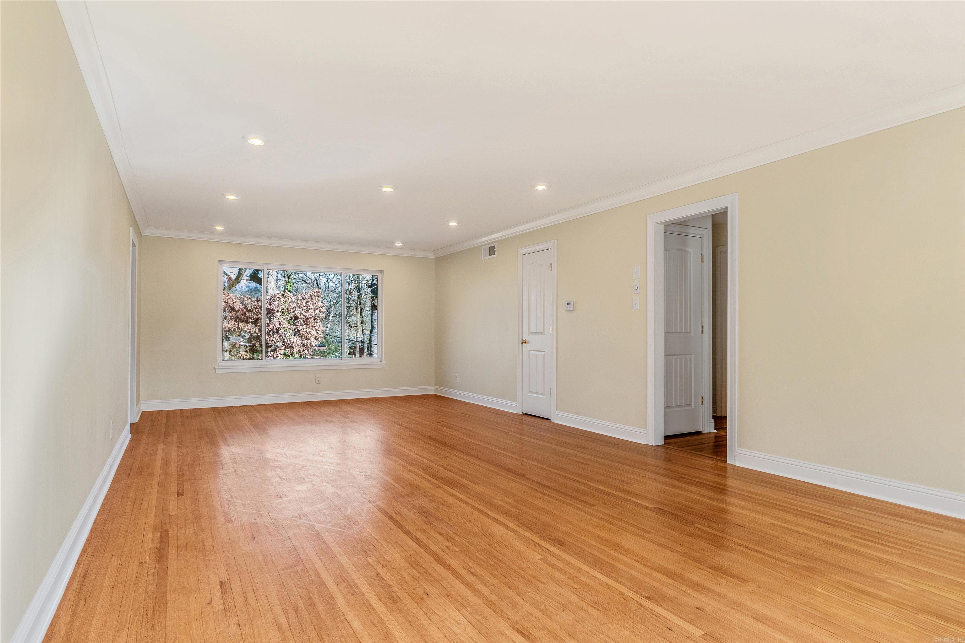 1607 Grove Hill  North Little Rock, AR