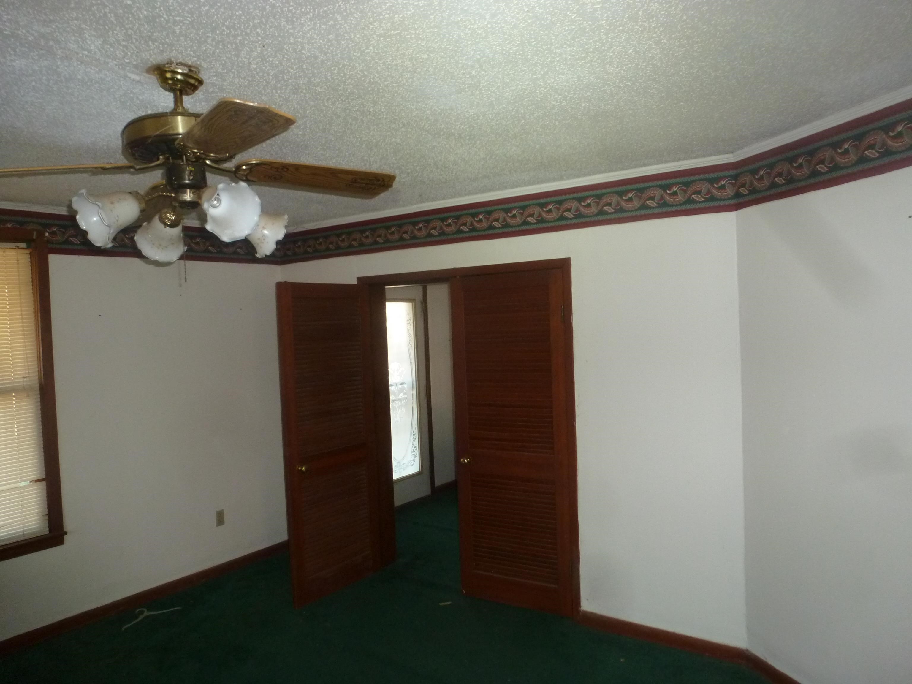 1315 W Main Street  Blytheville, AR