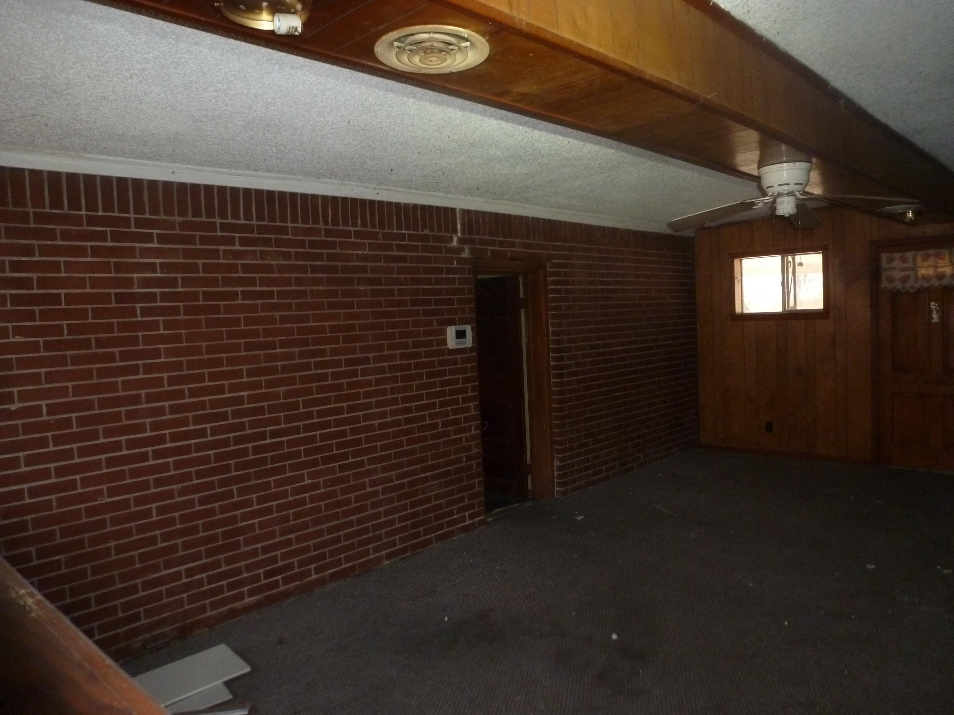 1315 W Main Street  Blytheville, AR