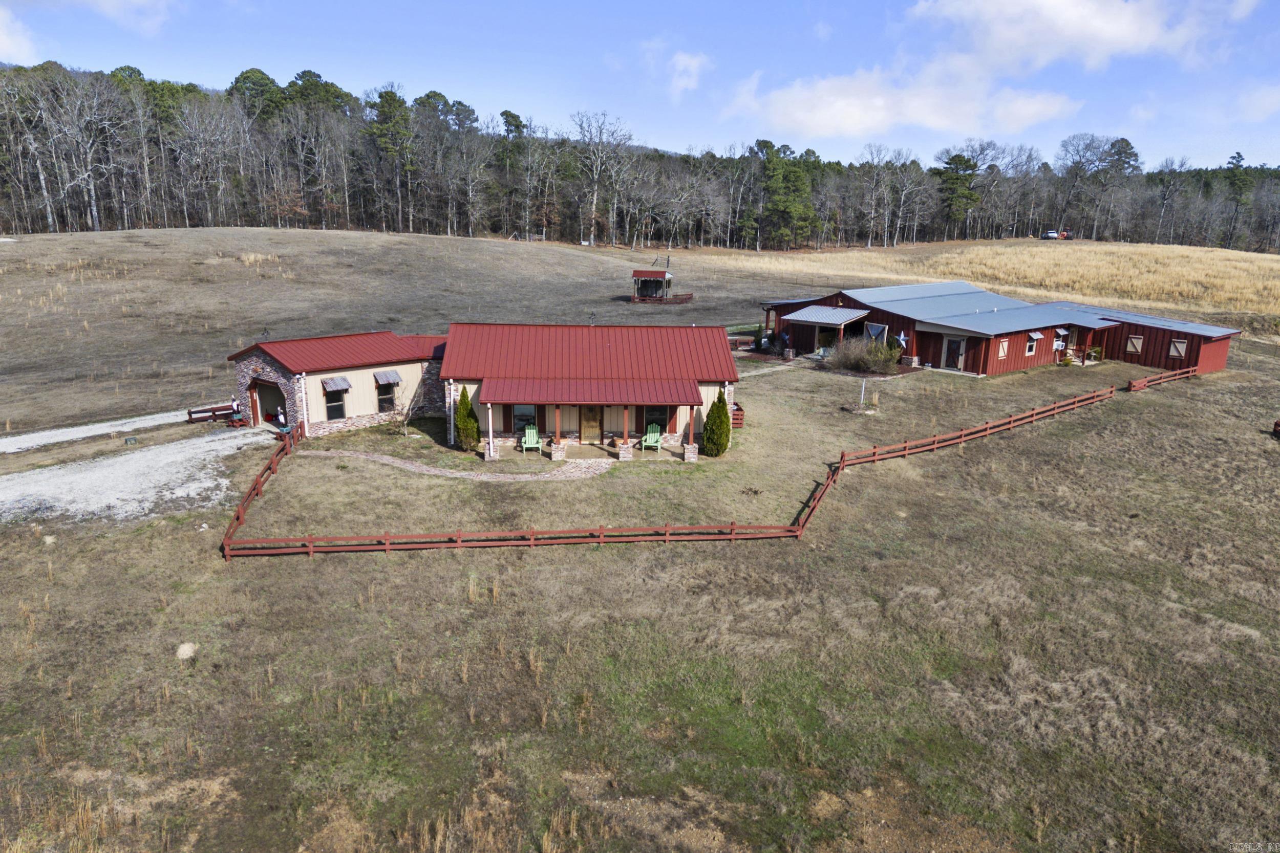 15298 Highway 84  Bismarck, AR