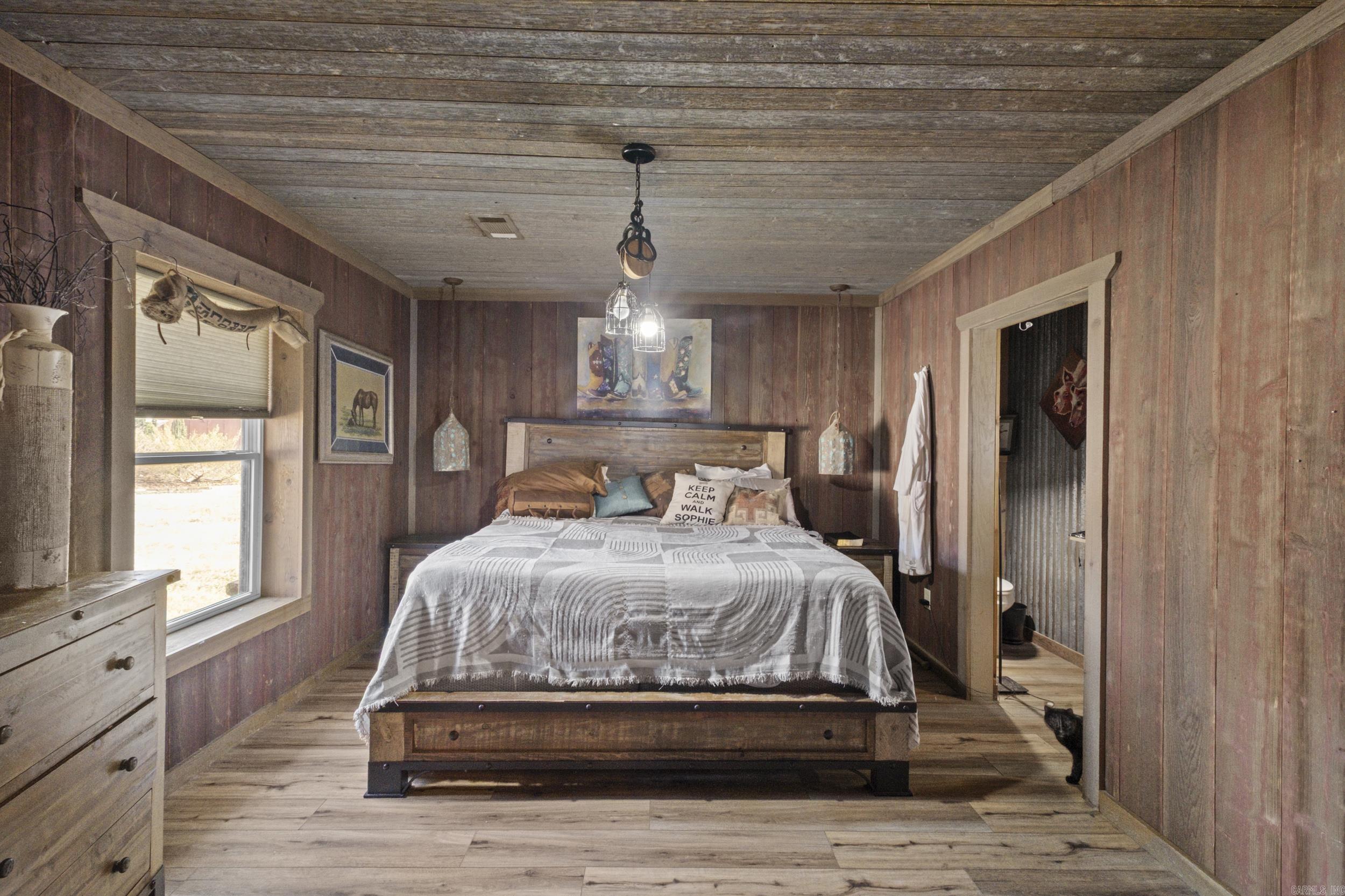 15298 Highway 84  Bismarck, AR