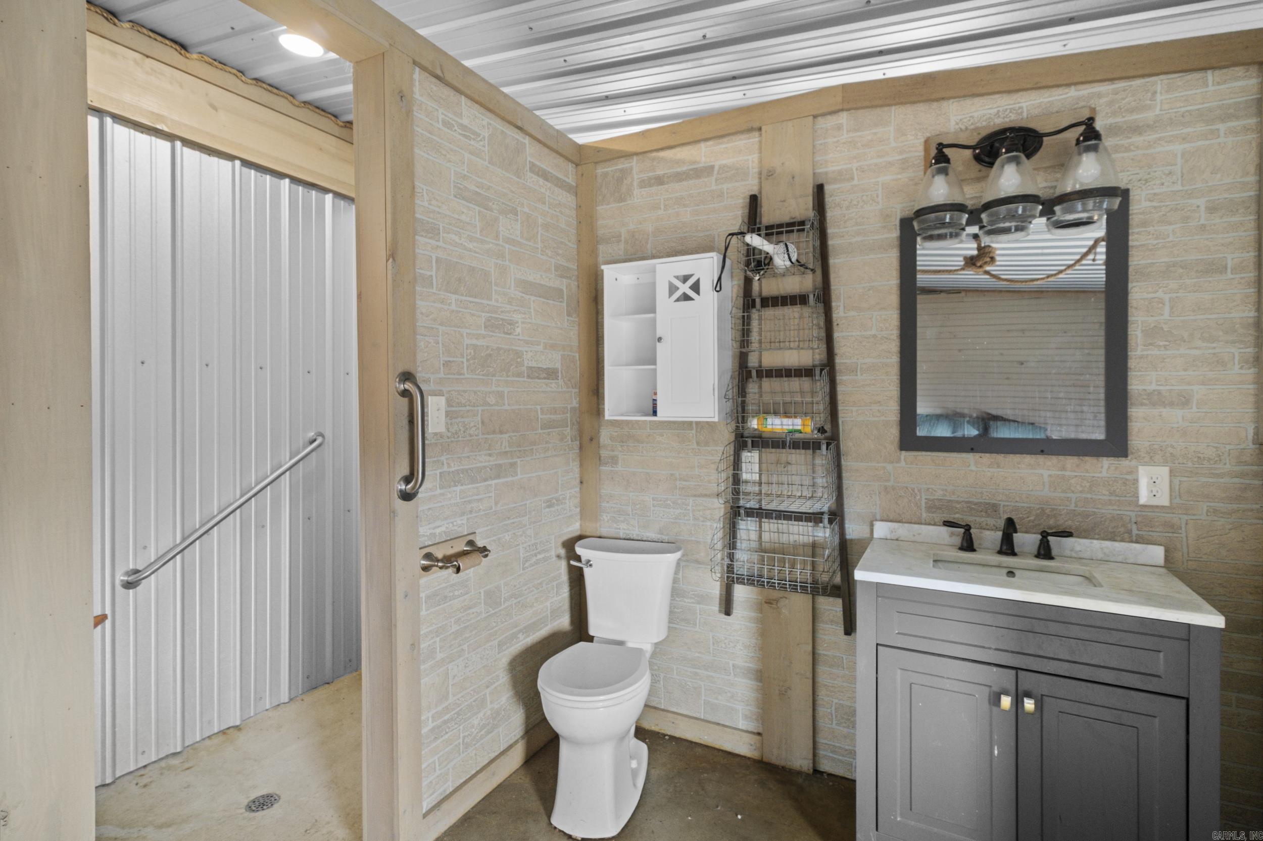 15298 Highway 84  Bismarck, AR