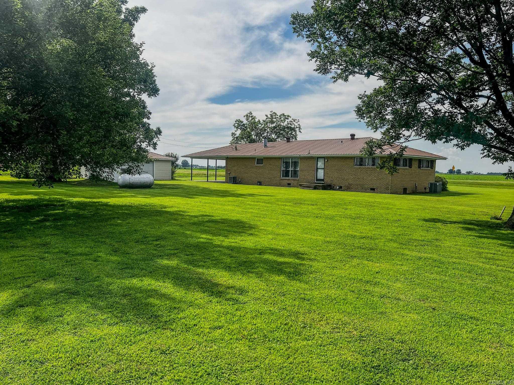 560 E State  Caraway, AR