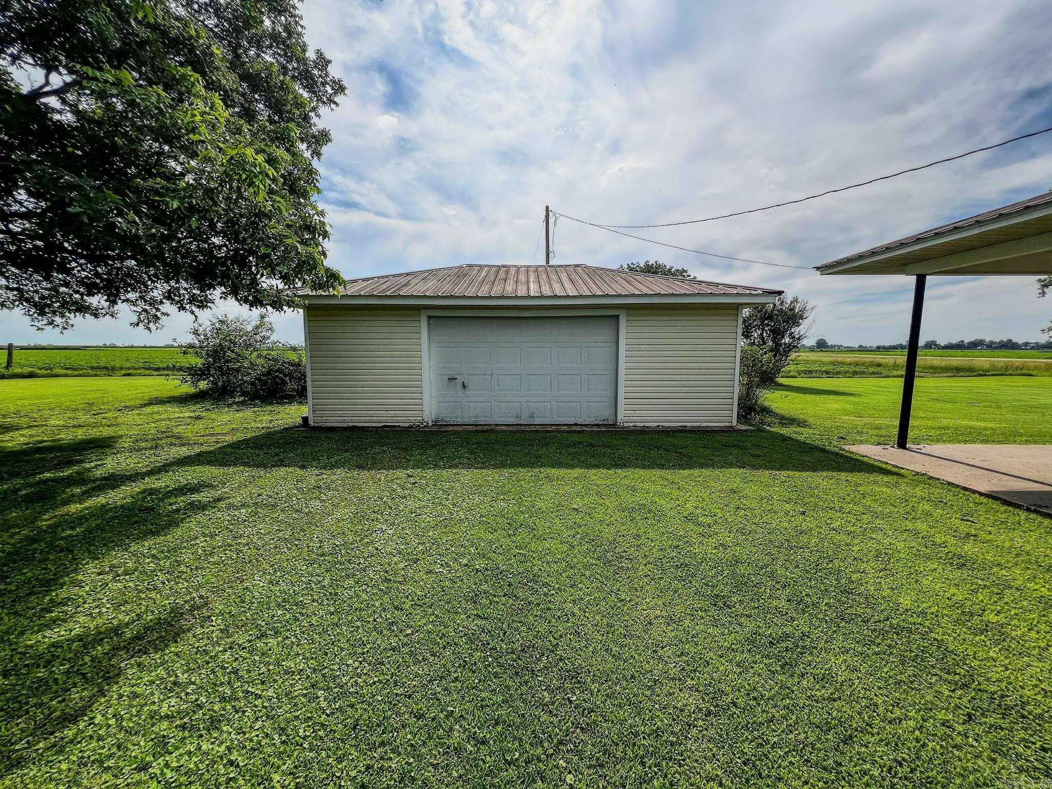 560 E State  Caraway, AR